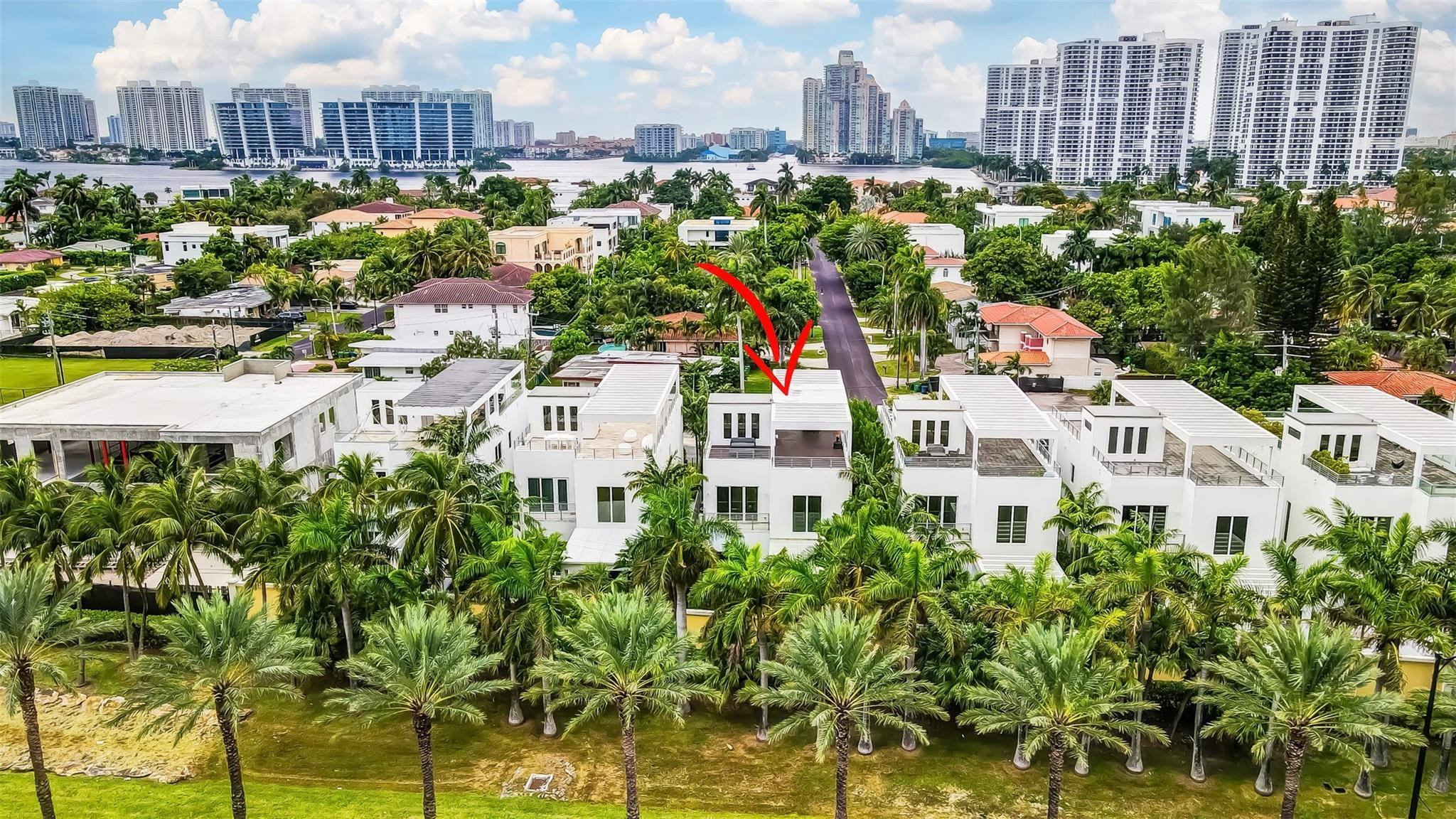 18935 S Atlantic Blvd