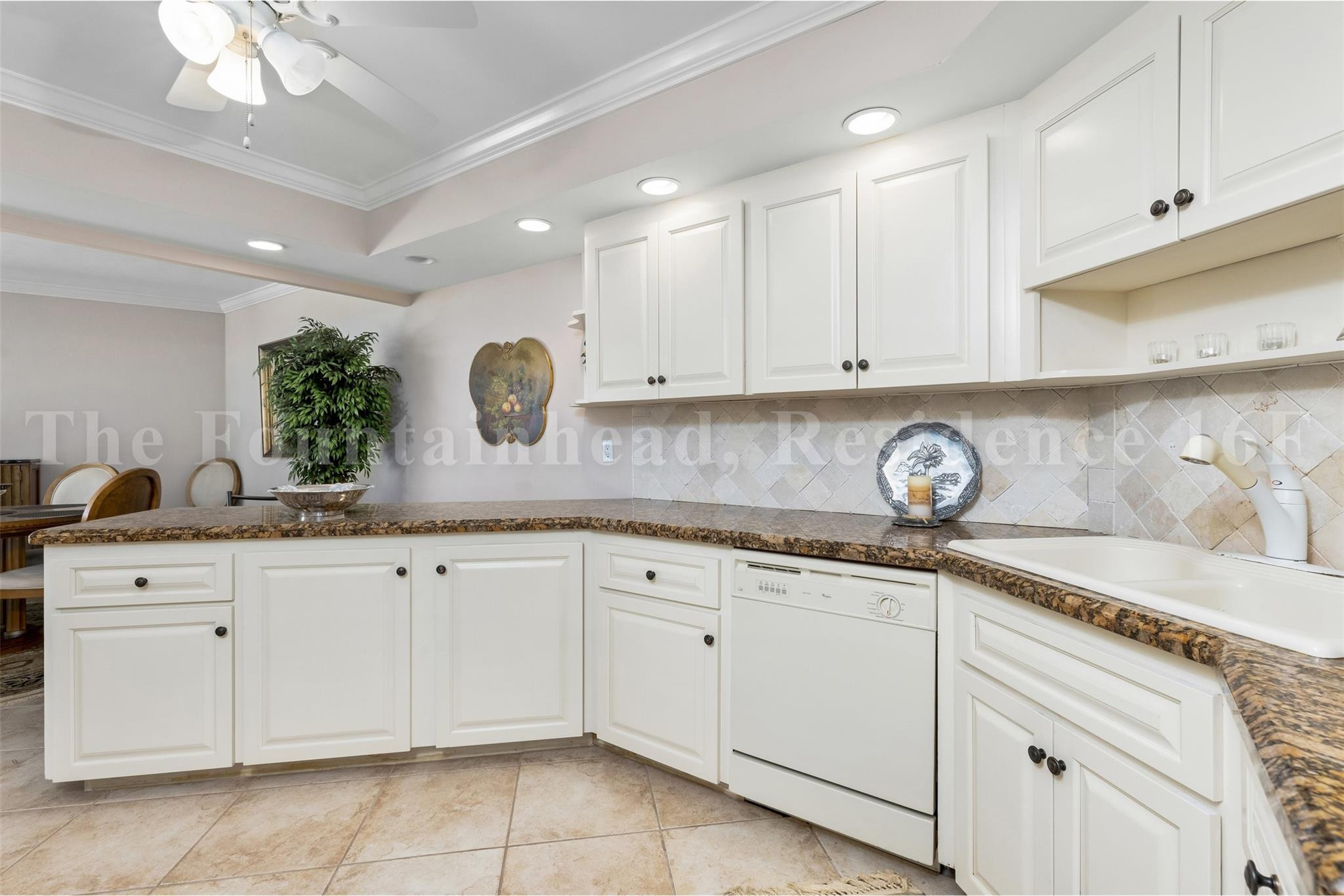 3900 N Ocean Drive 16F, Lauderdale-By-The-Sea Unit: 16F