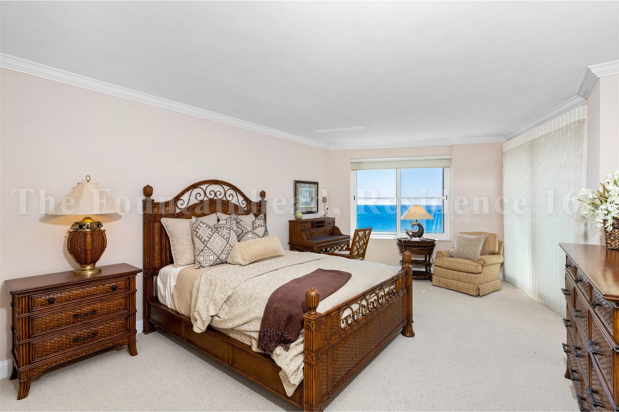 3900 N Ocean Drive 16F, Lauderdale-By-The-Sea Unit: 16F