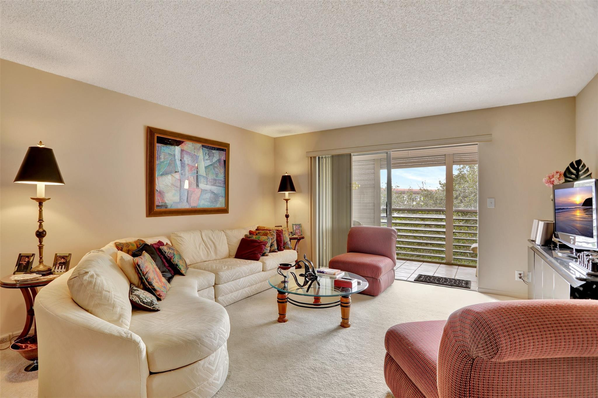 1503 Cayman Way Unit: B4