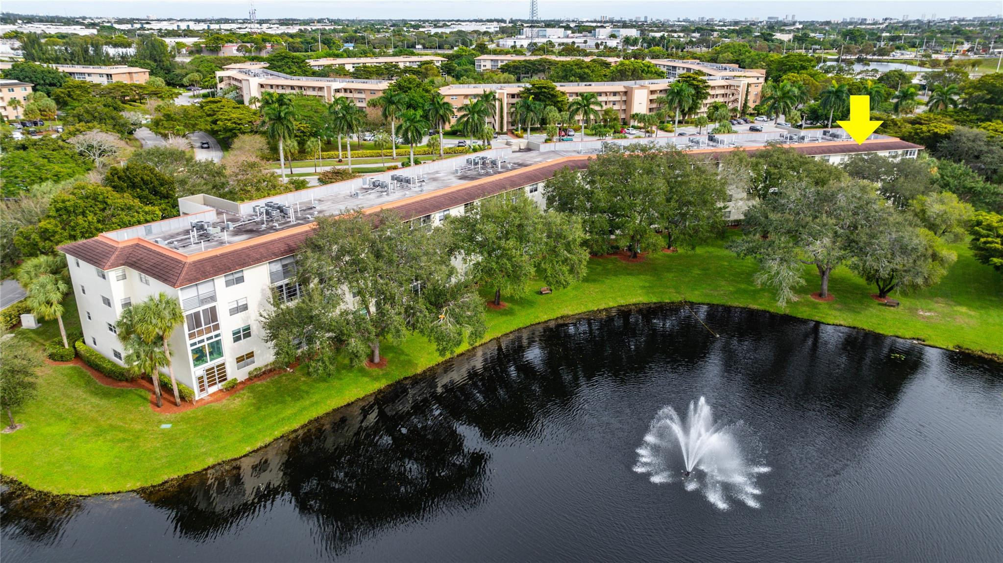 1503 Cayman Way Unit: B4