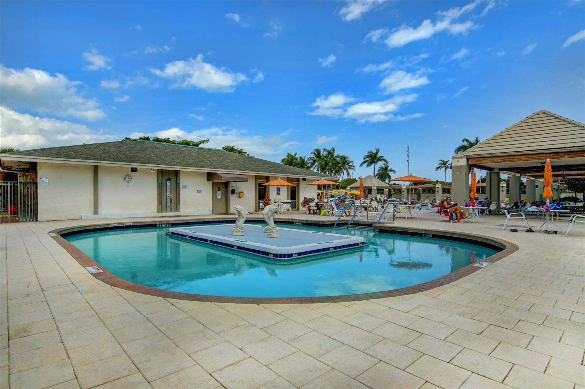 1503 Cayman Way Unit: B4