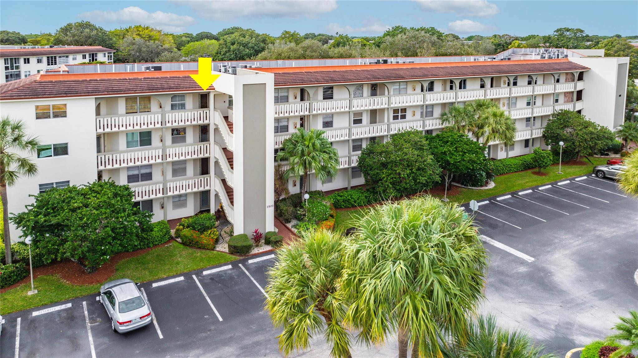 1503 Cayman Way Unit: B4