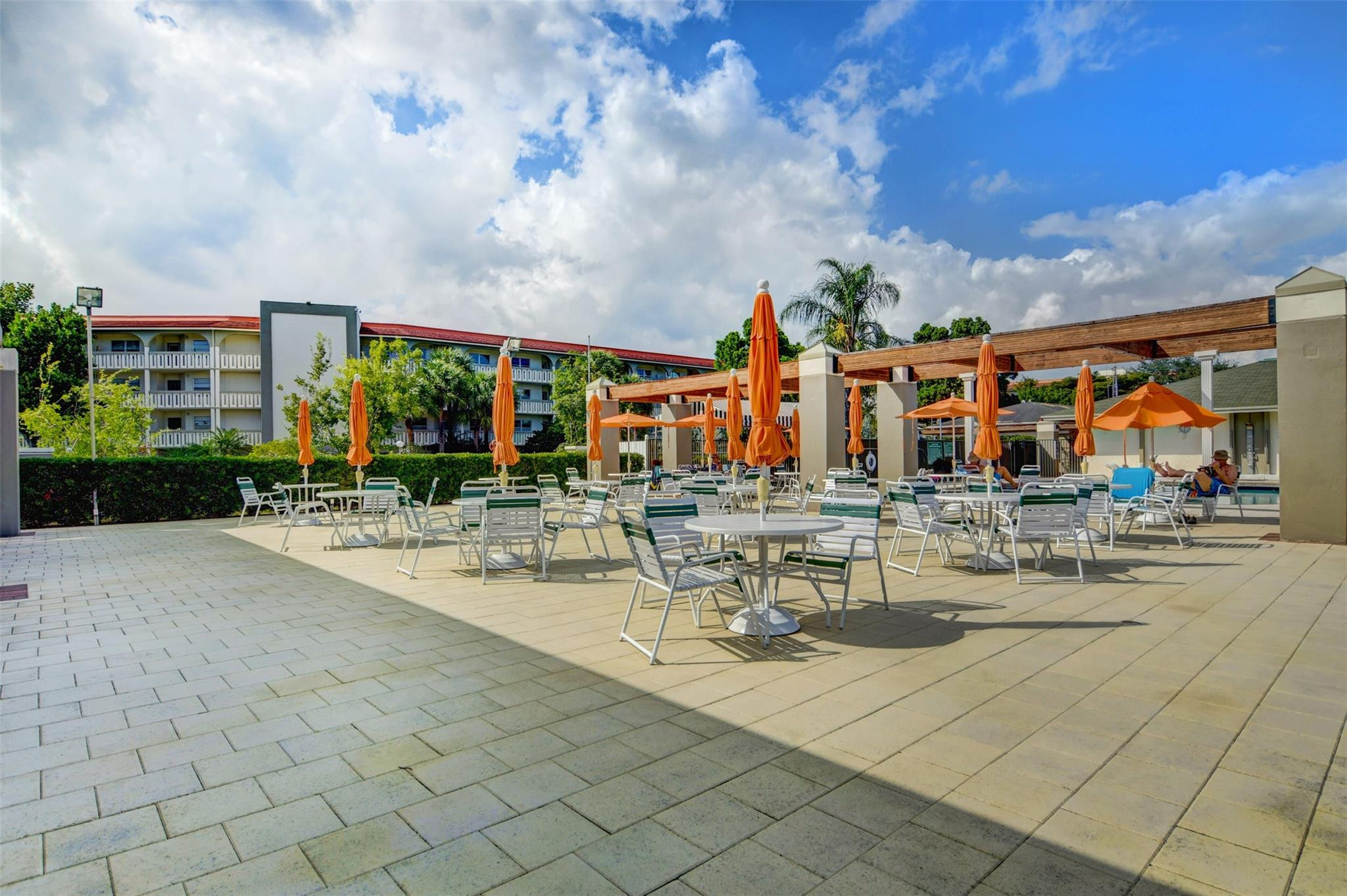 1503 Cayman Way Unit: B4