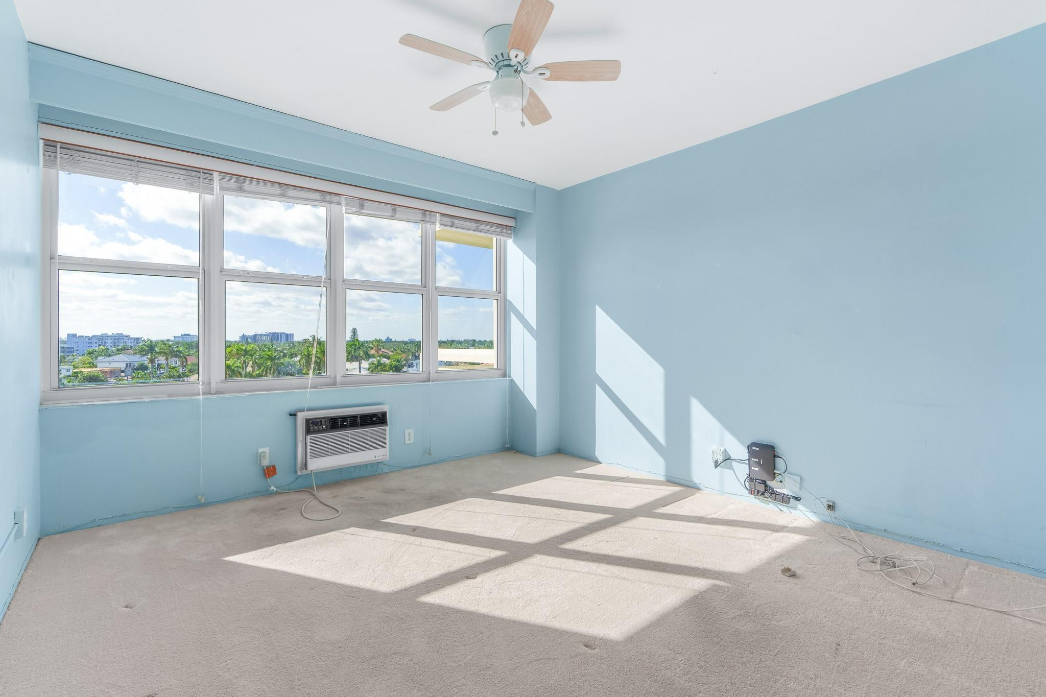 3200 NE 36th Street 607