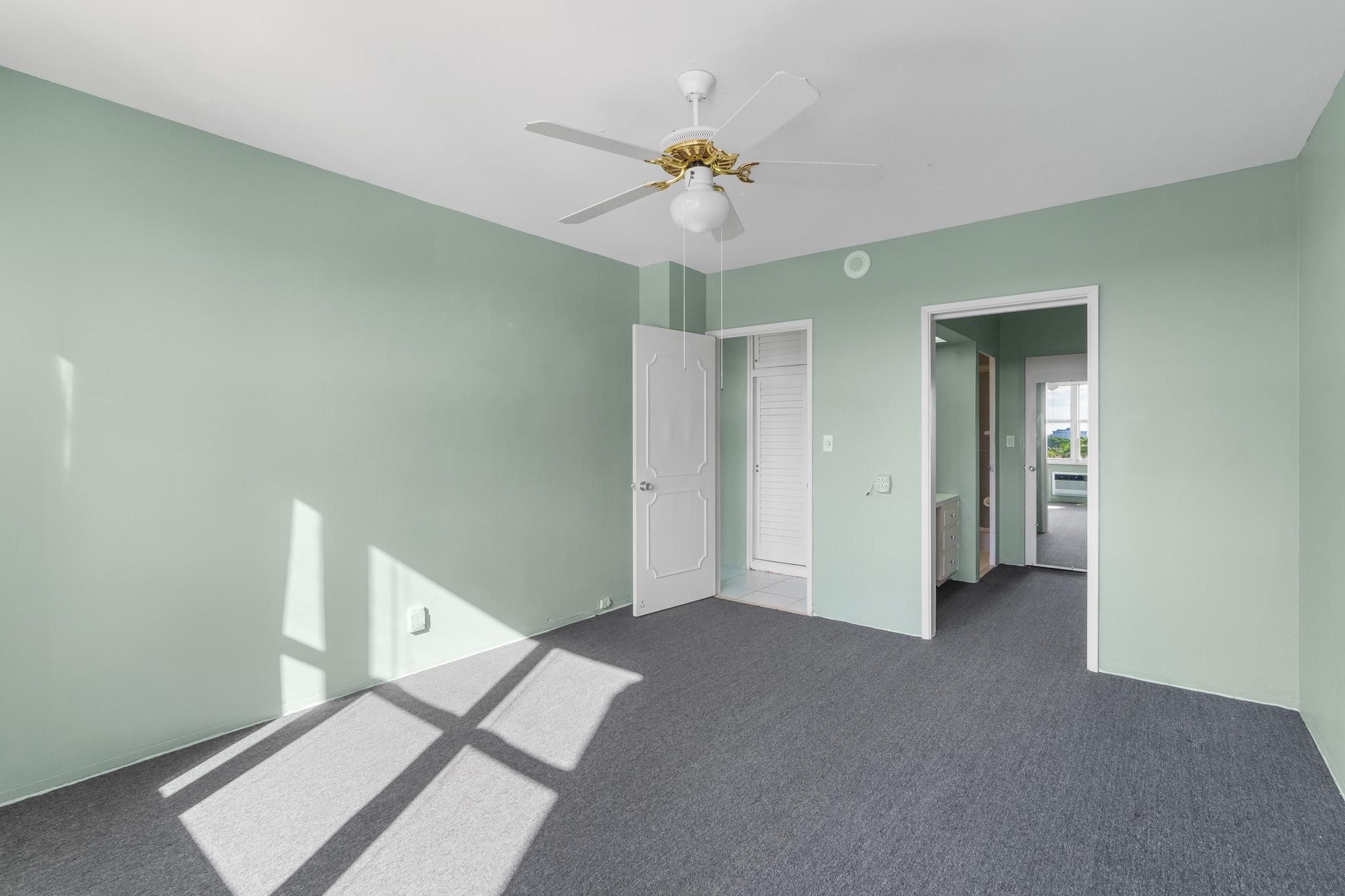 3200 NE 36th Street 607