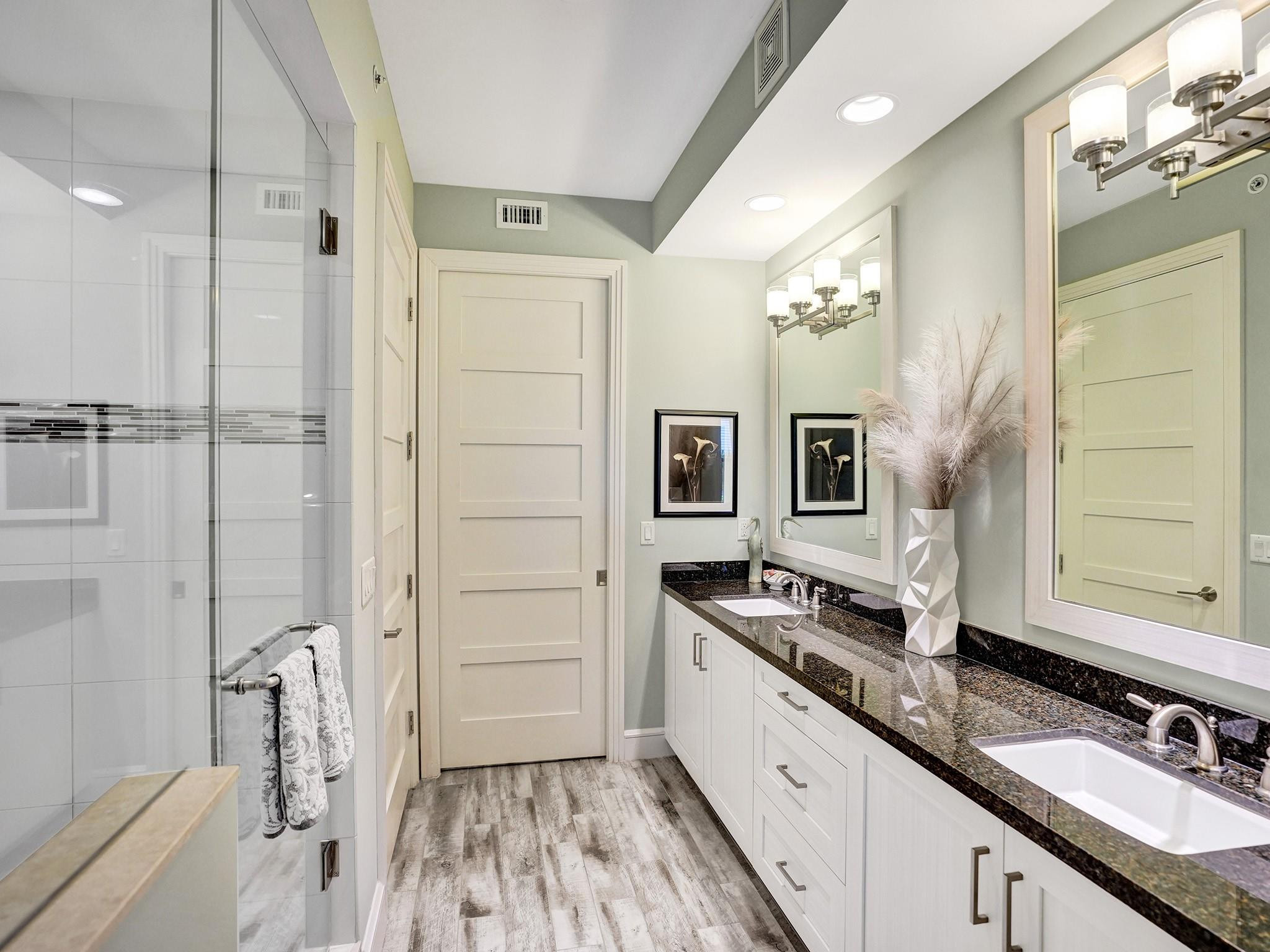 4511 El Mar Drive 210, Lauderdale-By-The-Sea Unit: 210