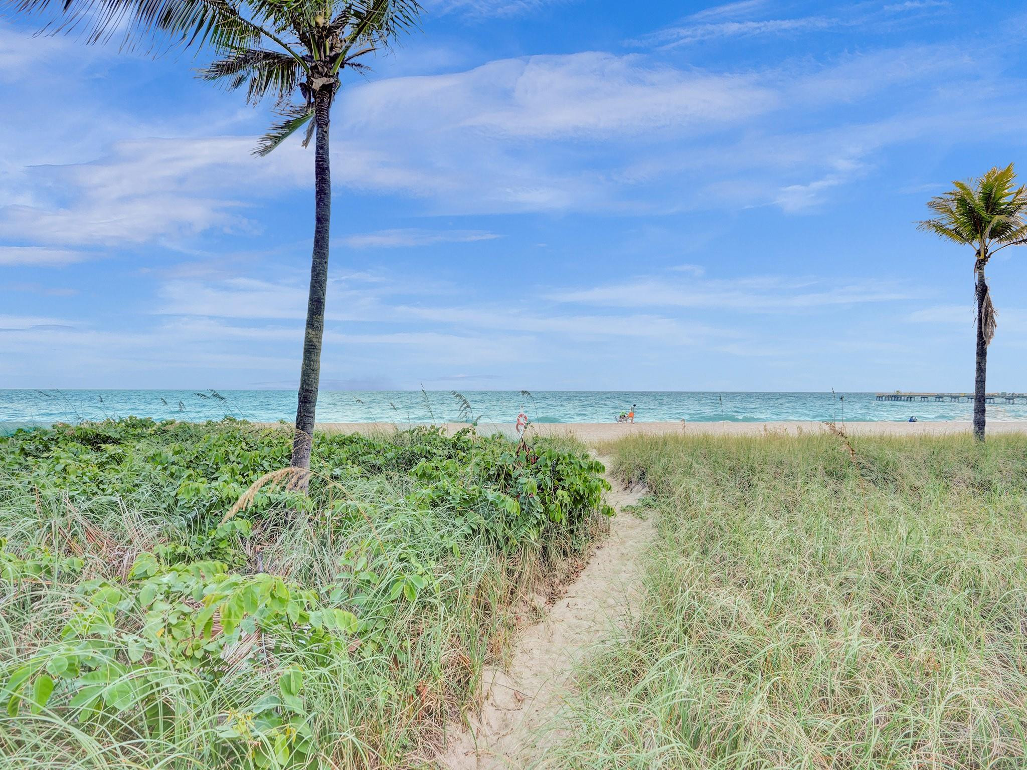 4511 El Mar Drive 210, Lauderdale-By-The-Sea Unit: 210