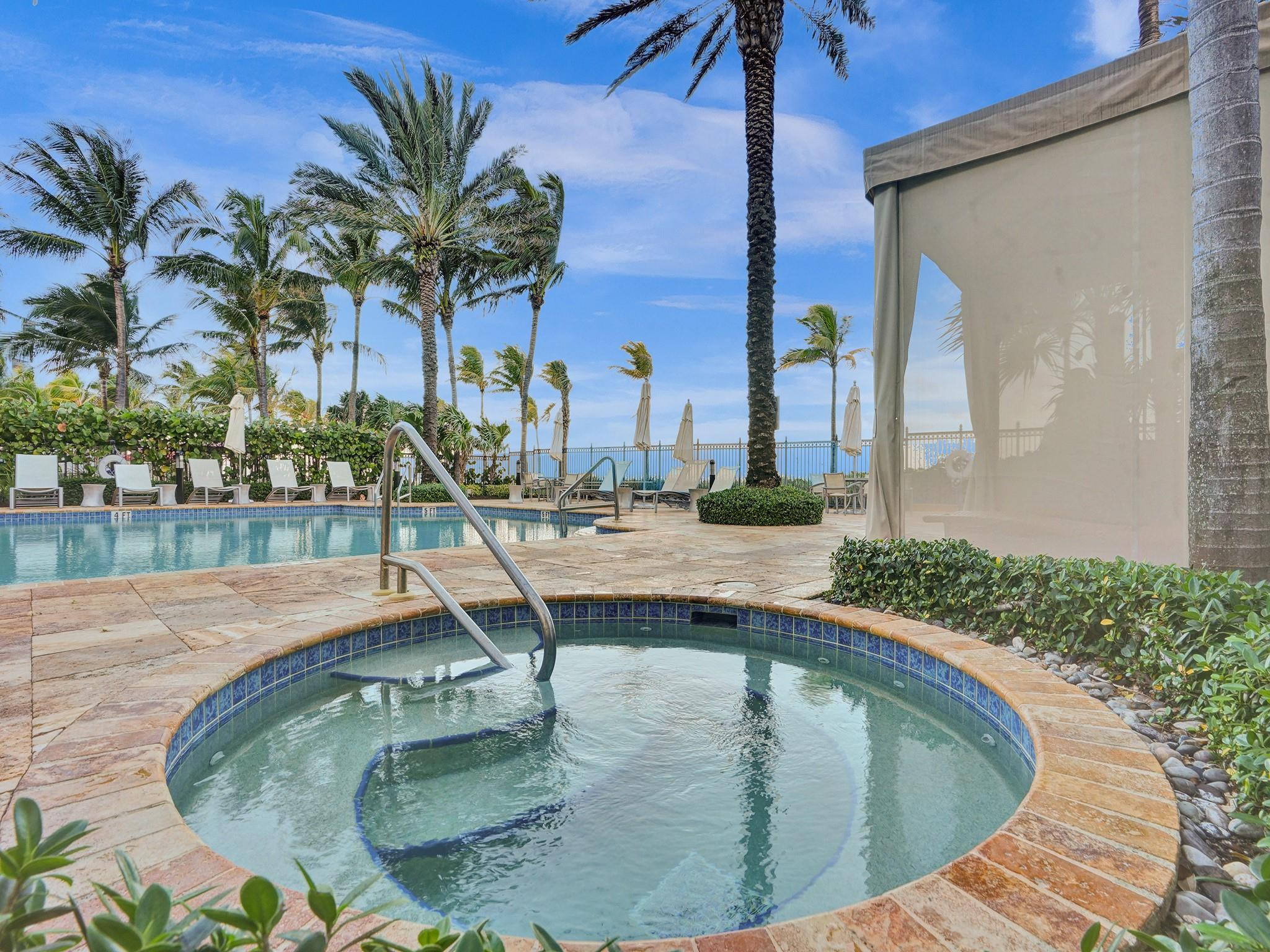 4511 El Mar Drive 210, Lauderdale-By-The-Sea Unit: 210