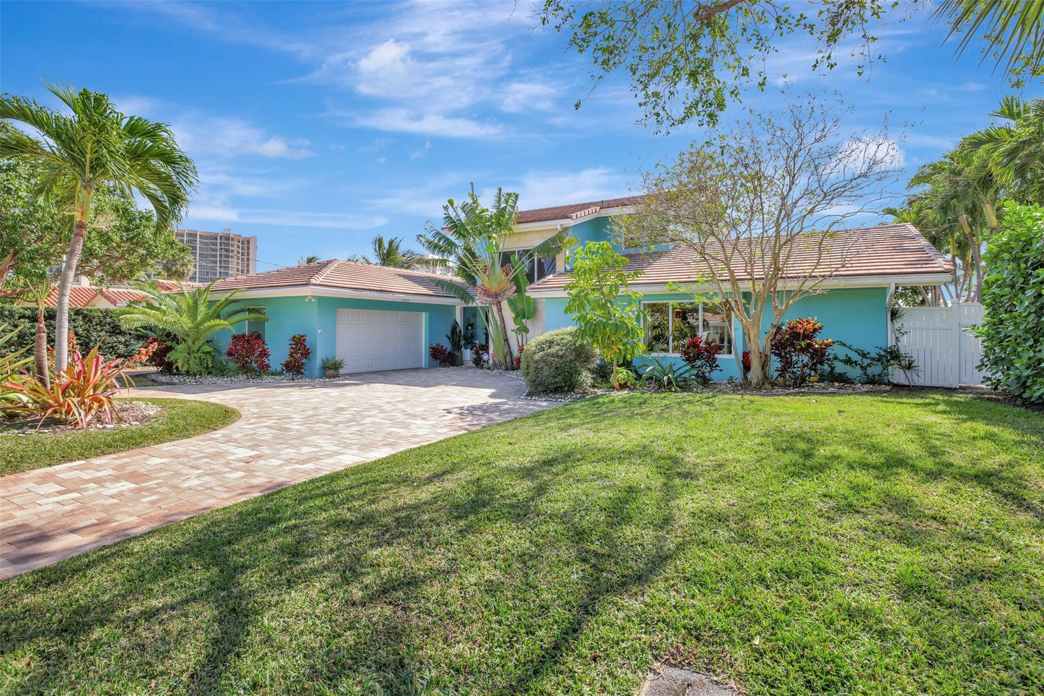 2036 Ocean Mist Dr