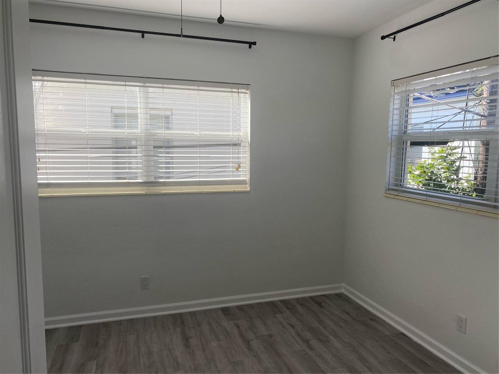 4213 El Mar Dr Unit: 6