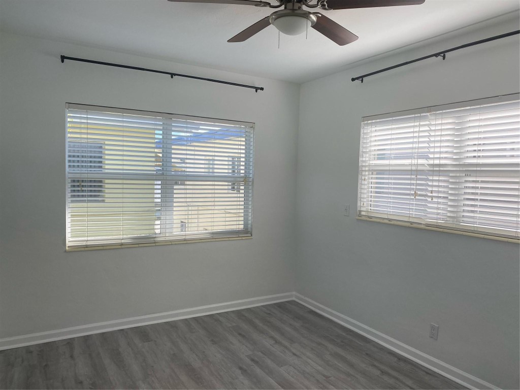 4213 El Mar Dr Unit: 6