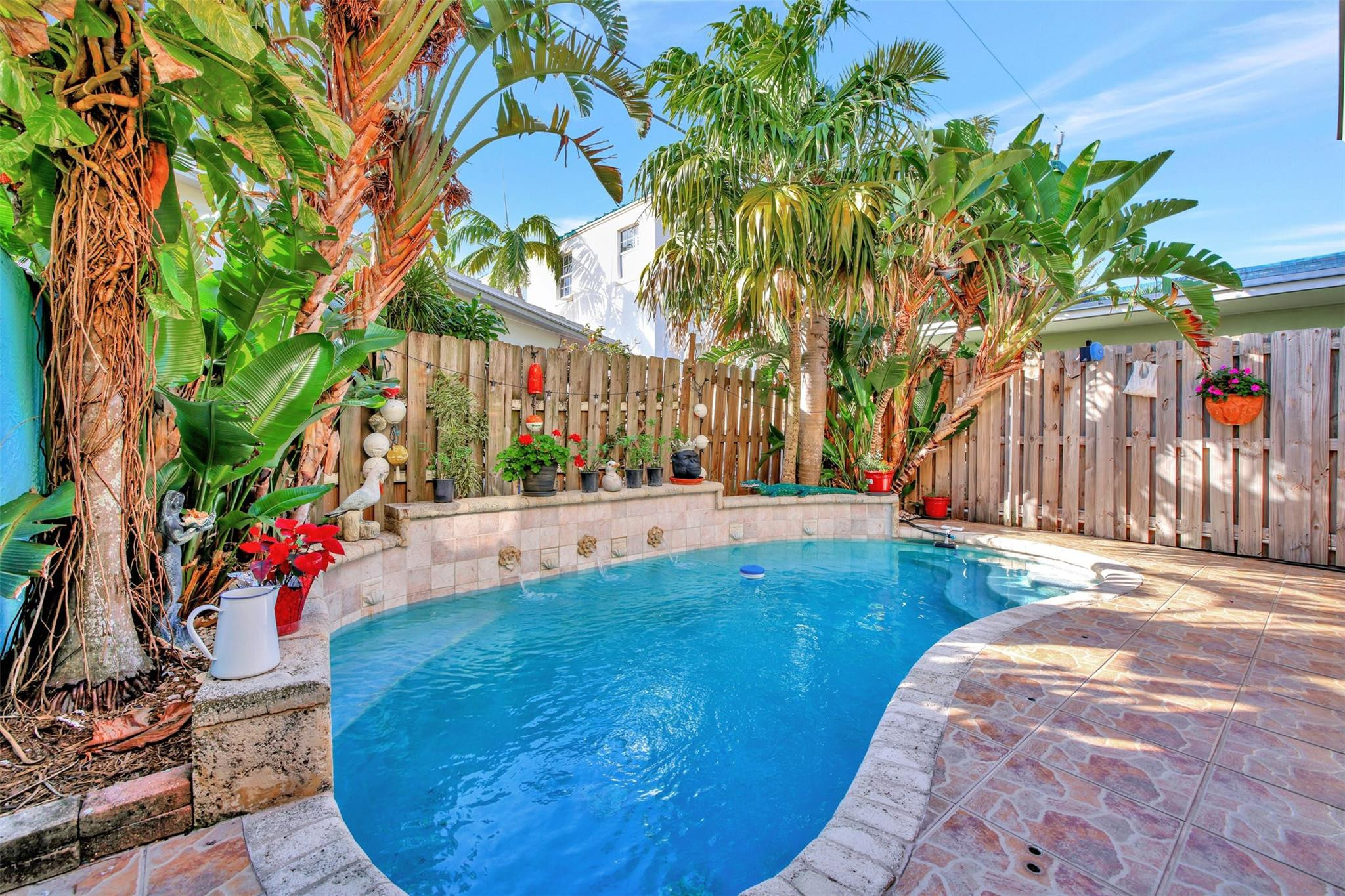 4547 Bougainvilla Dr