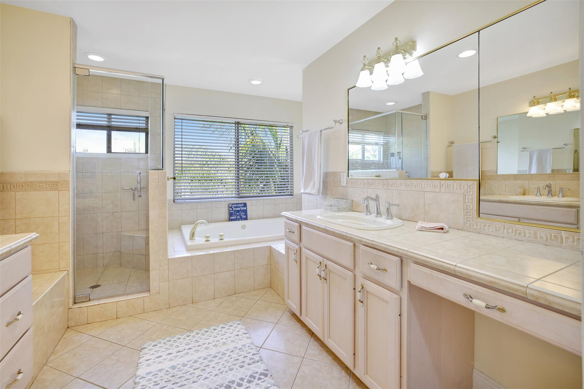 4547 Bougainvilla Dr