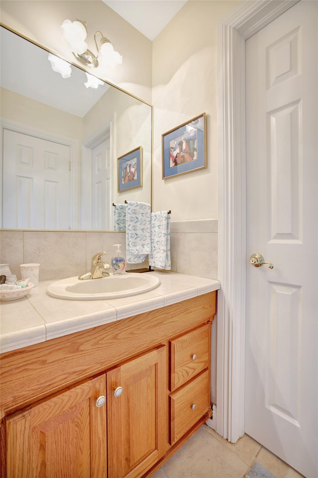 4547 Bougainvilla Dr