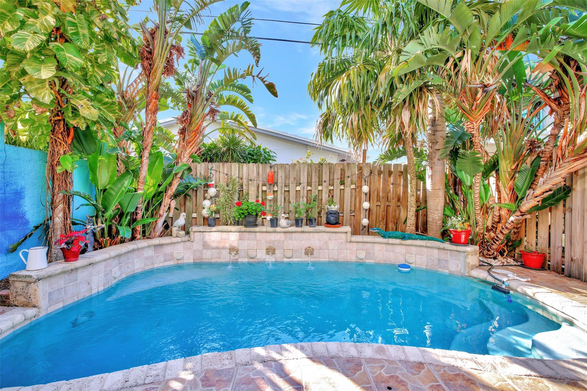 4547 Bougainvilla Dr