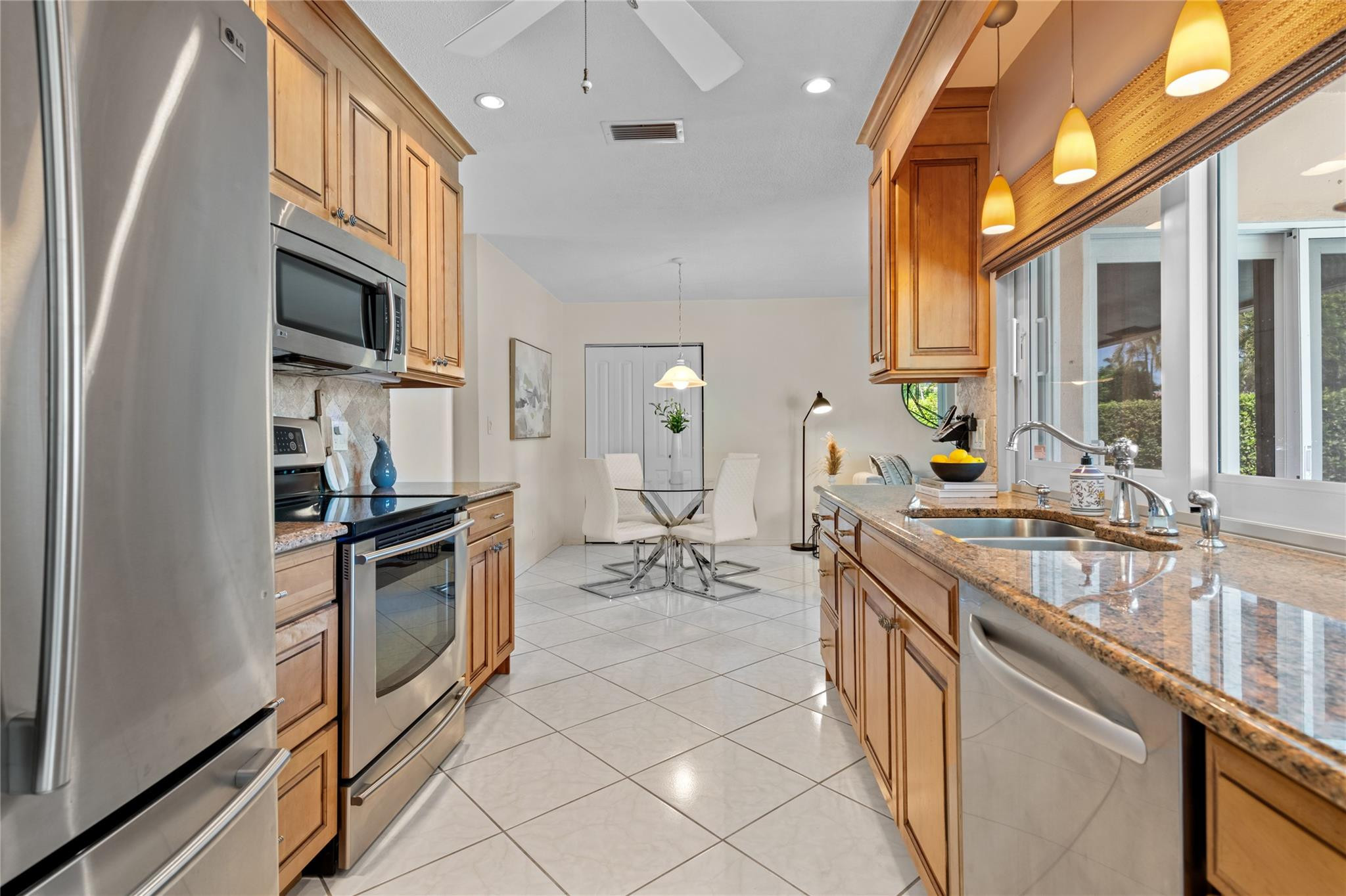 1471 NE 54th Street