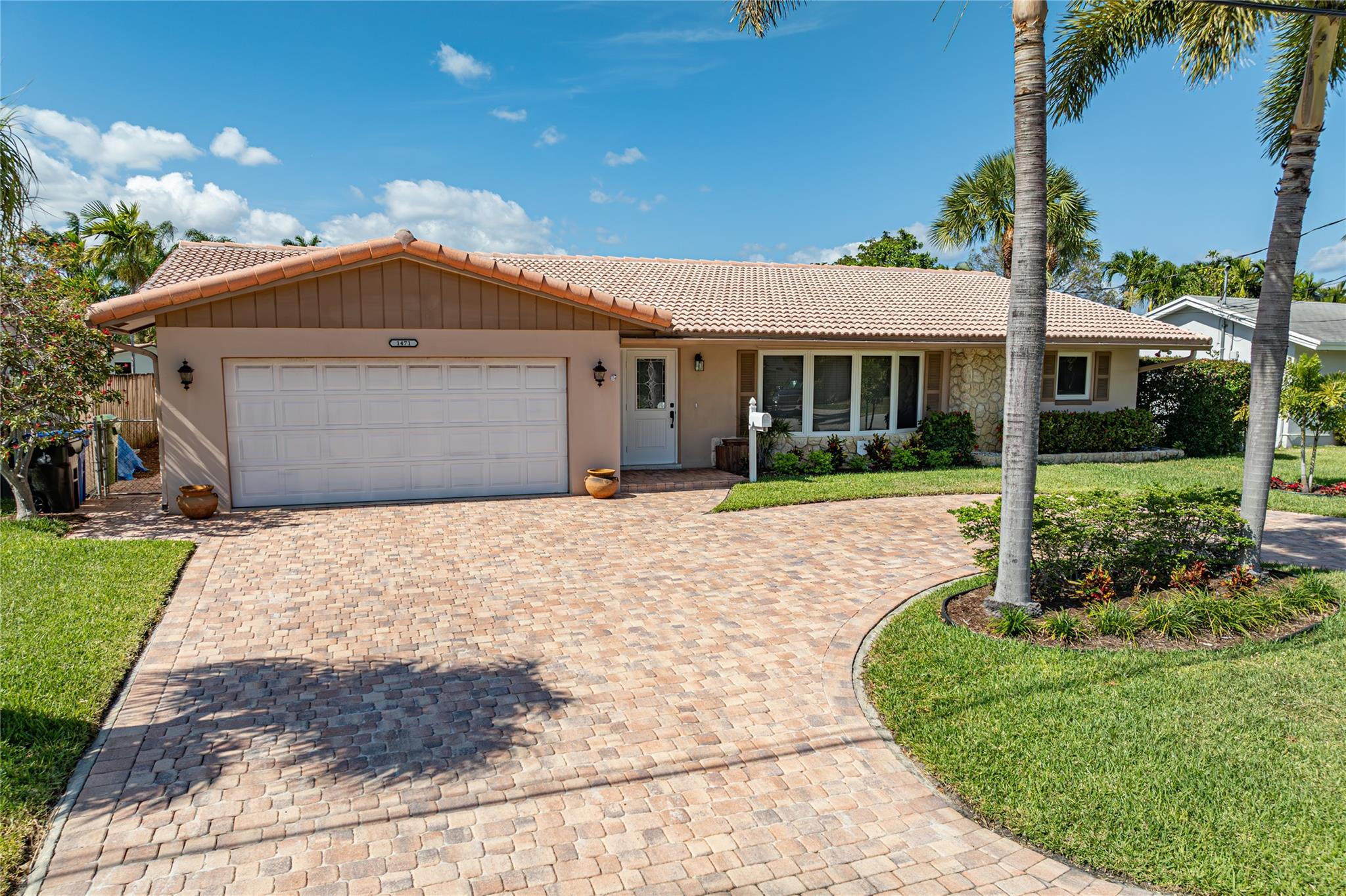 1471 NE 54th Street