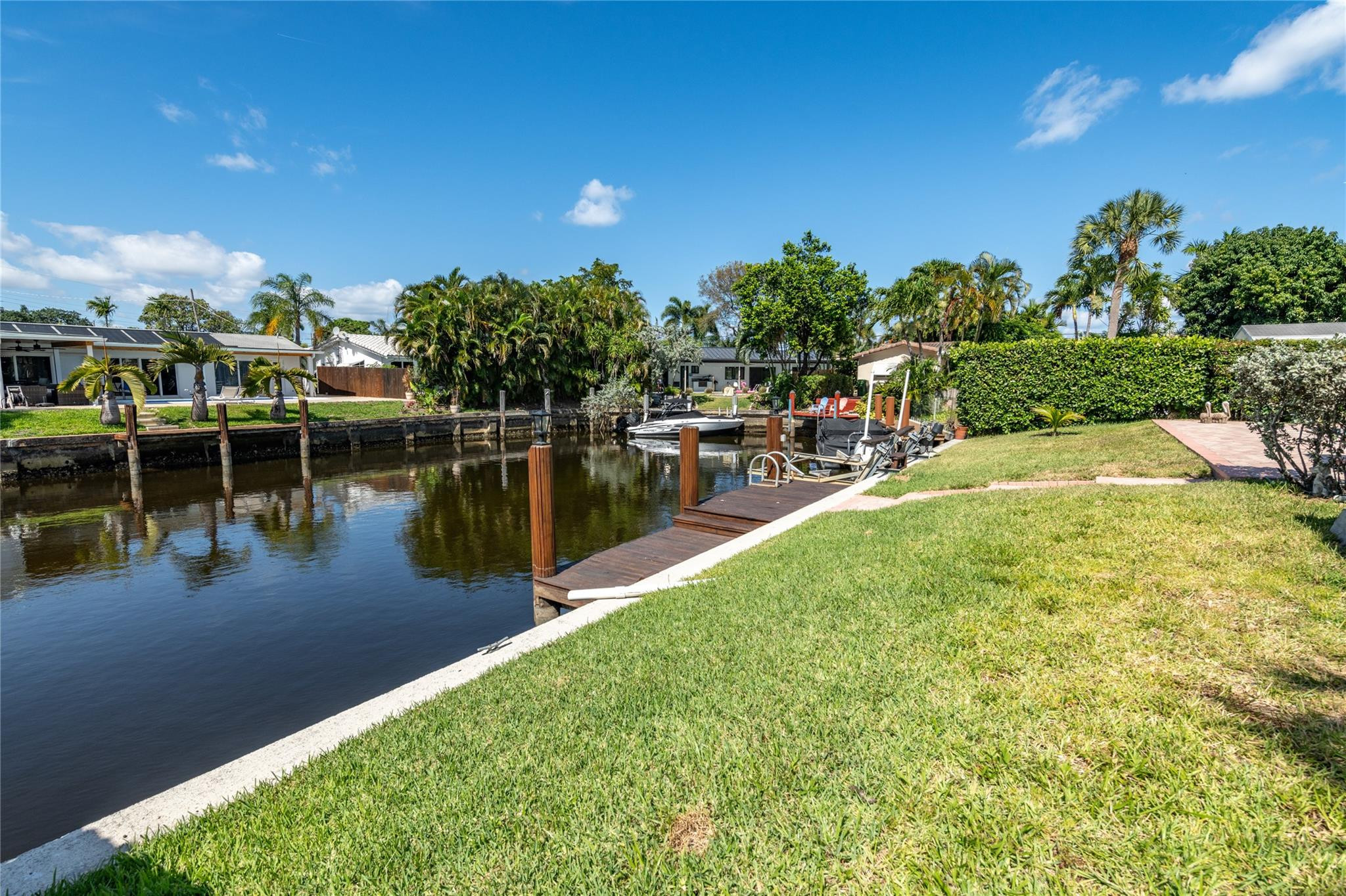 1471 NE 54th Street