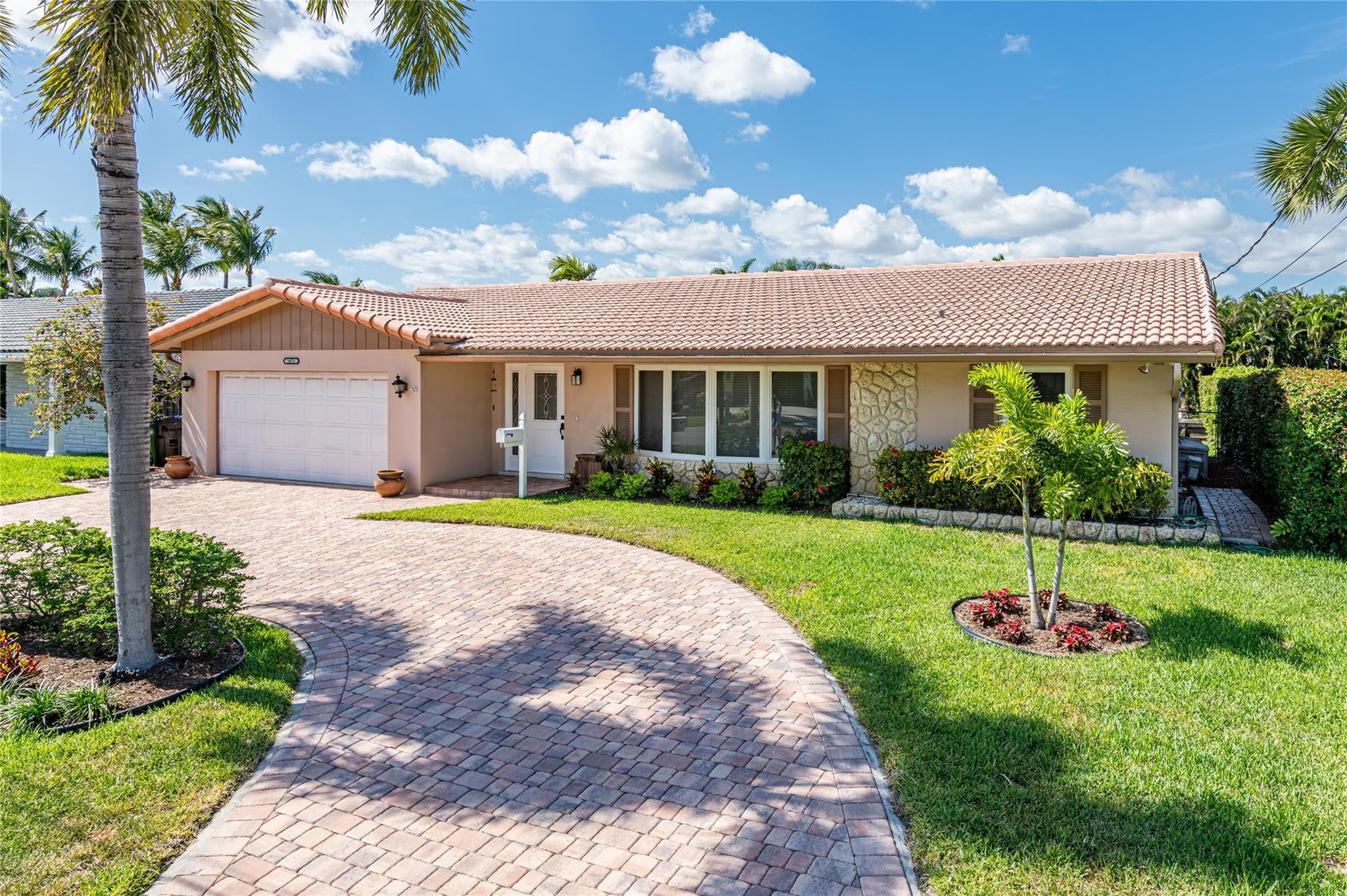 1471 NE 54th Street