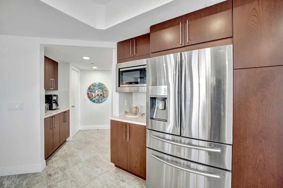 1440 S Ocean Blvd 6c