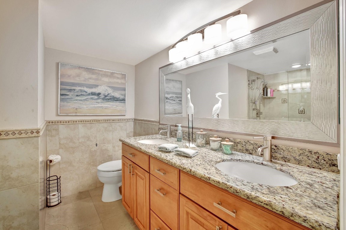 3750 Galt Ocean Dr 211