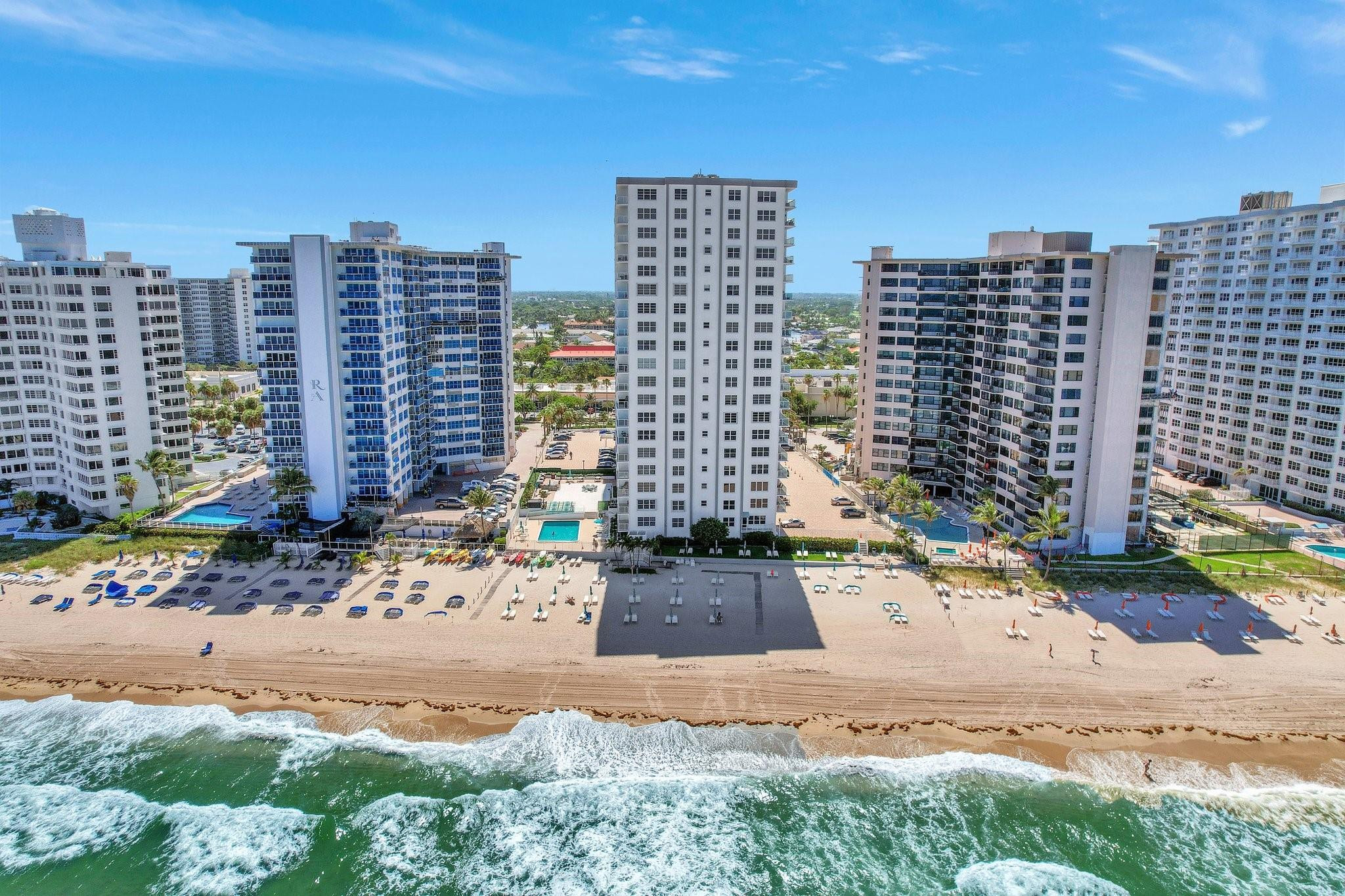 3750 Galt Ocean Dr 211