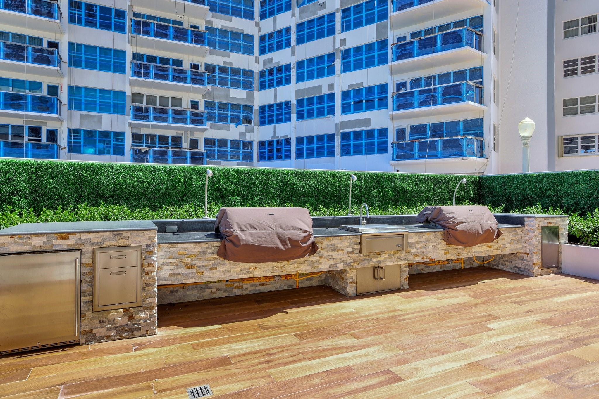 3750 Galt Ocean Dr 211