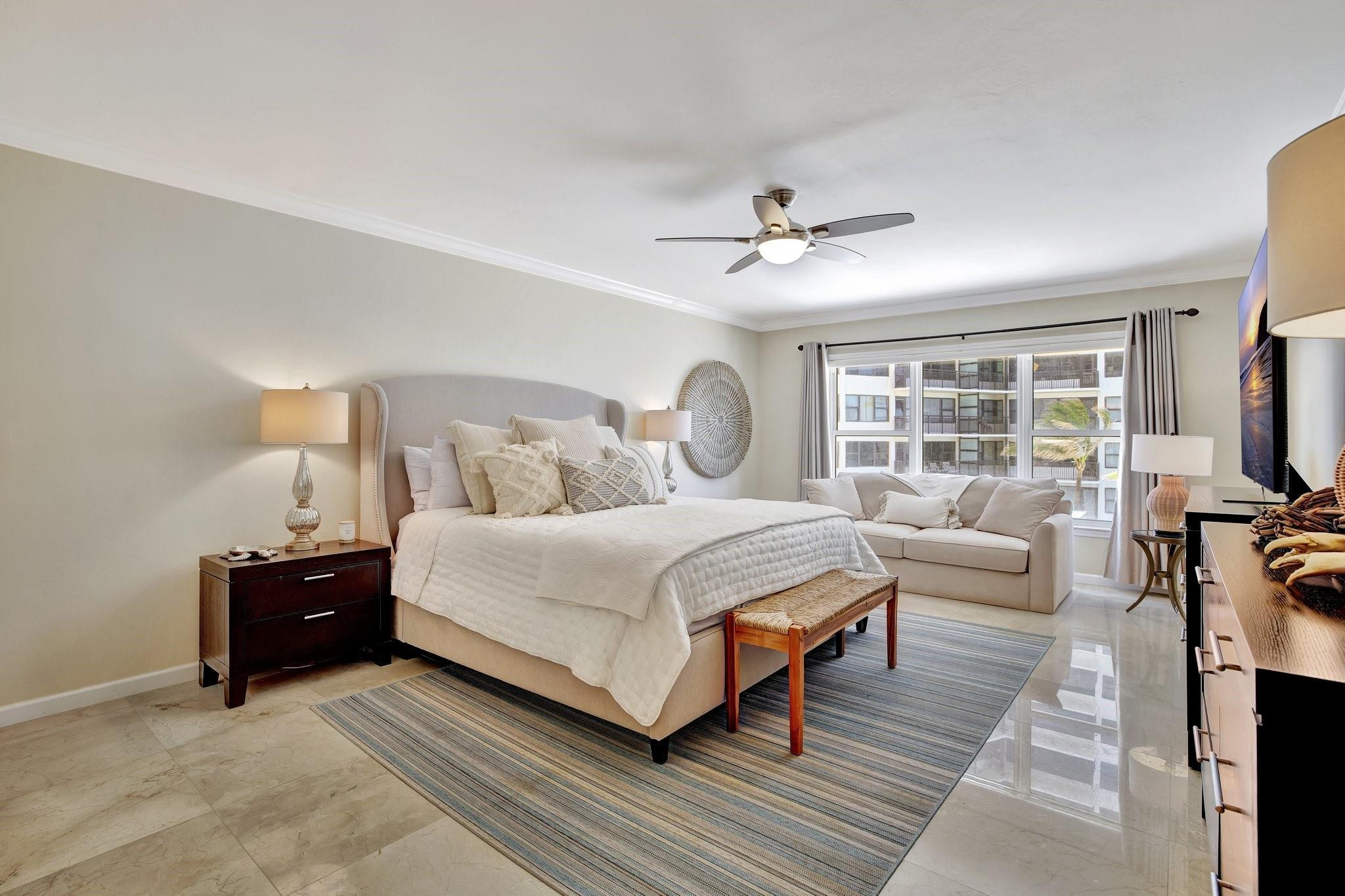 3750 Galt Ocean Dr 211