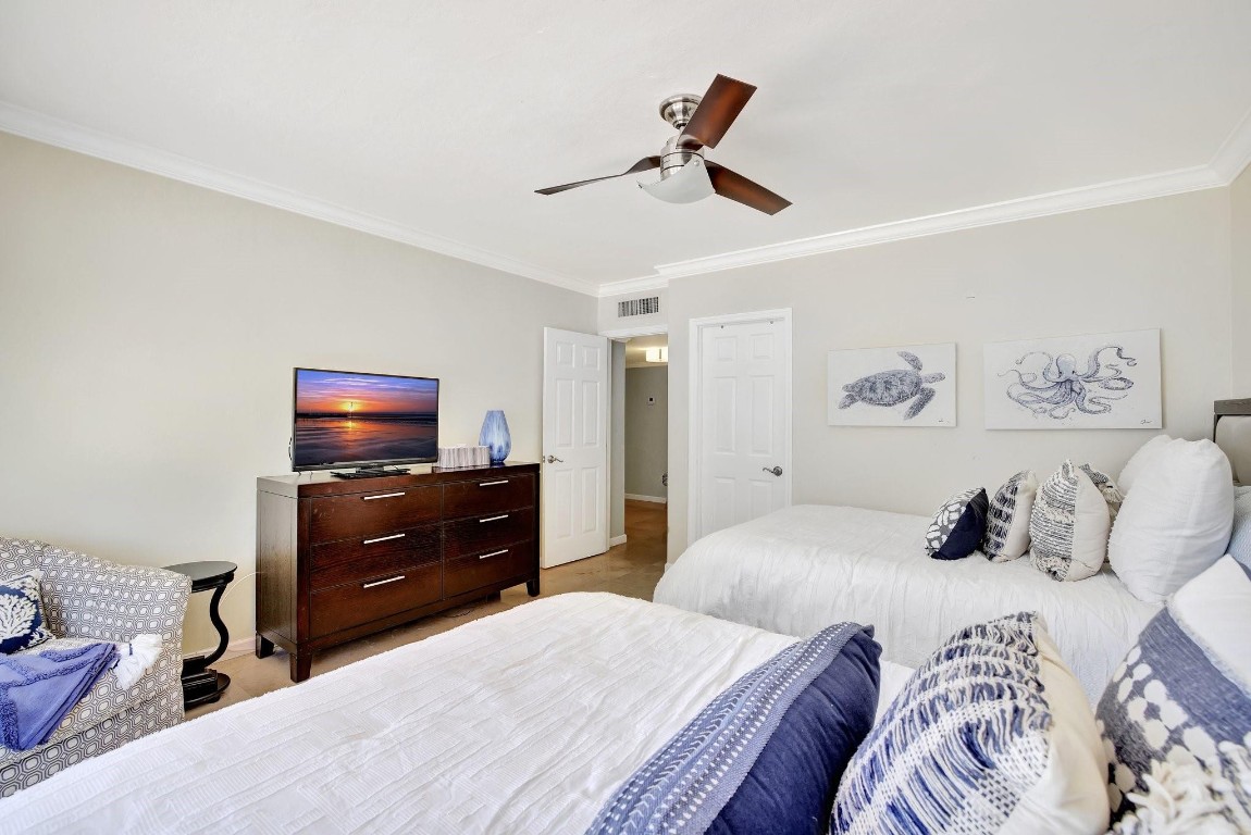 3750 Galt Ocean Dr 211