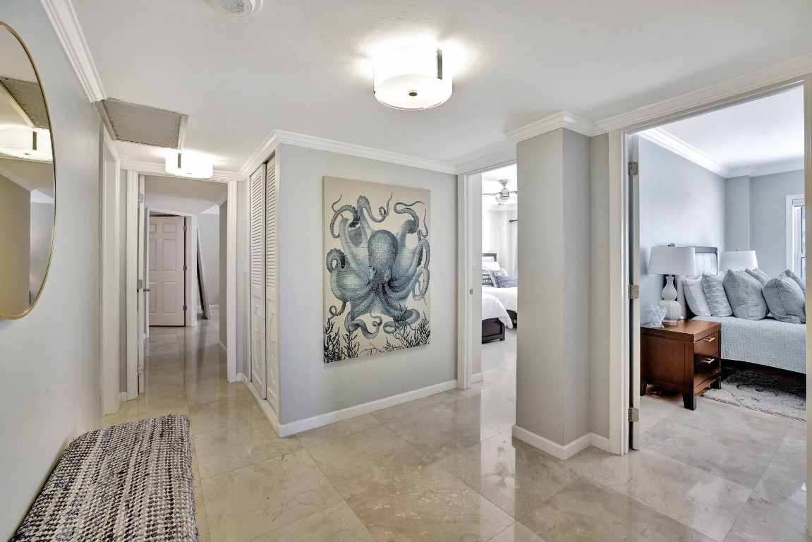 3750 Galt Ocean Dr 211