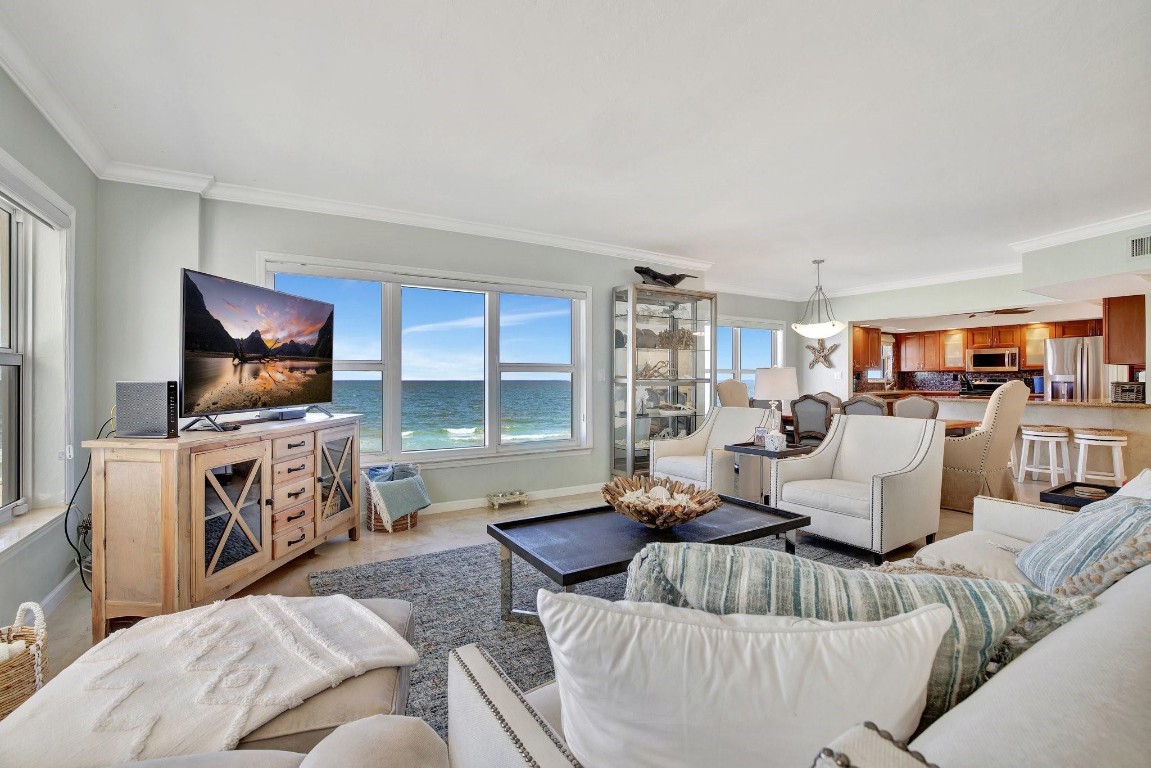 3750 Galt Ocean Dr 211