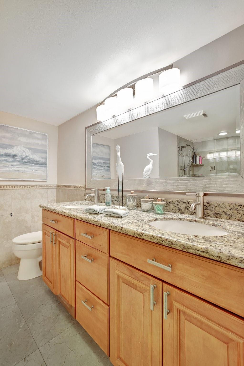 3750 Galt Ocean Dr 211