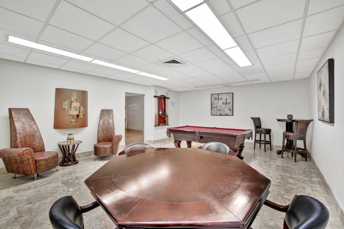 3750 Galt Ocean Dr 211