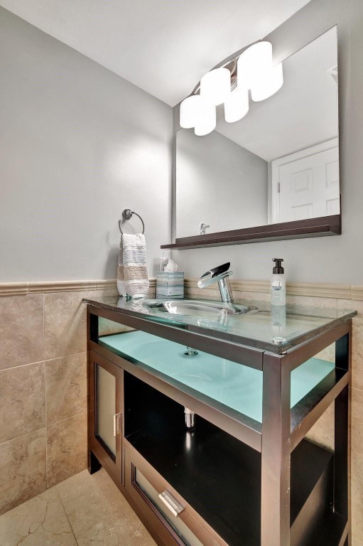 3750 Galt Ocean Dr 211