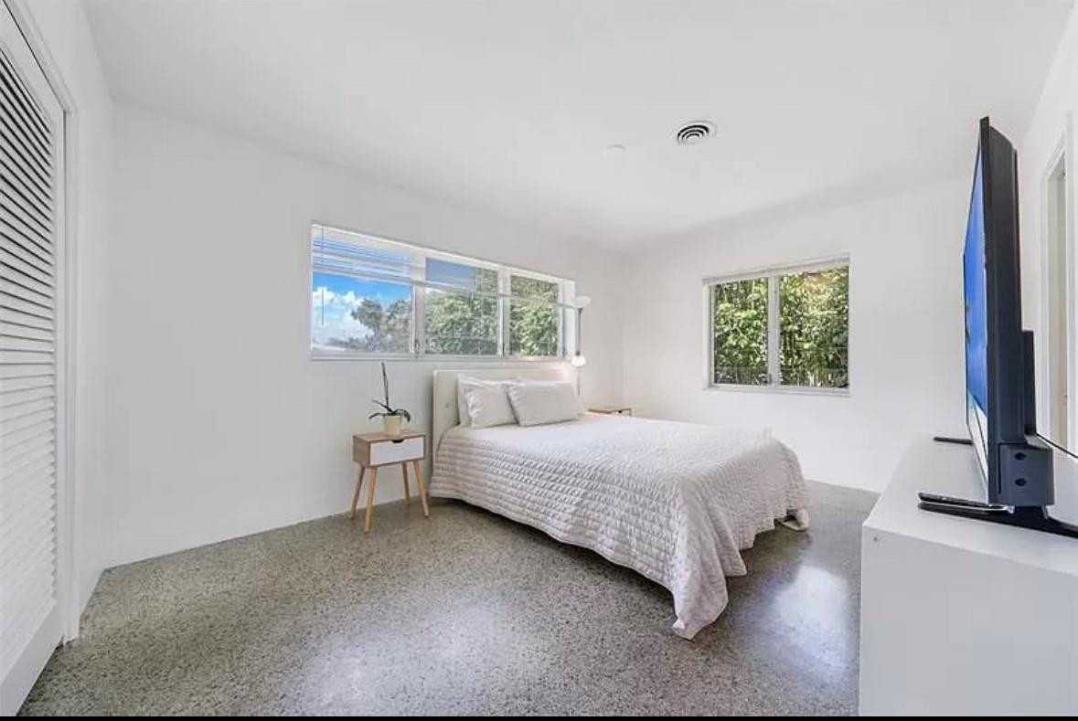 254 Capri Avenue, Lauderdale-By-The-Sea