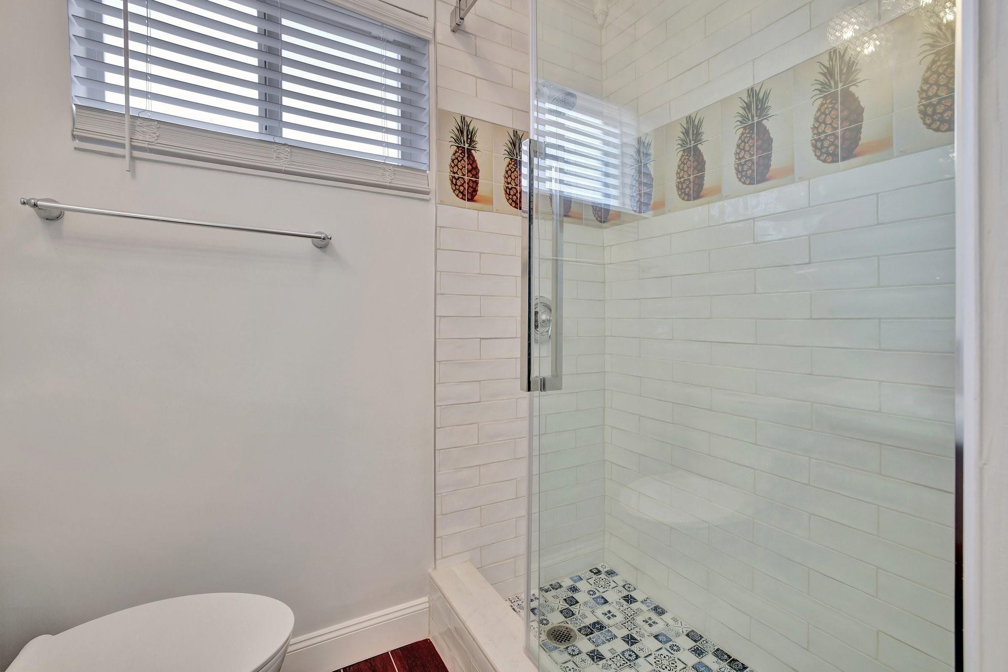 271 Capri Ave