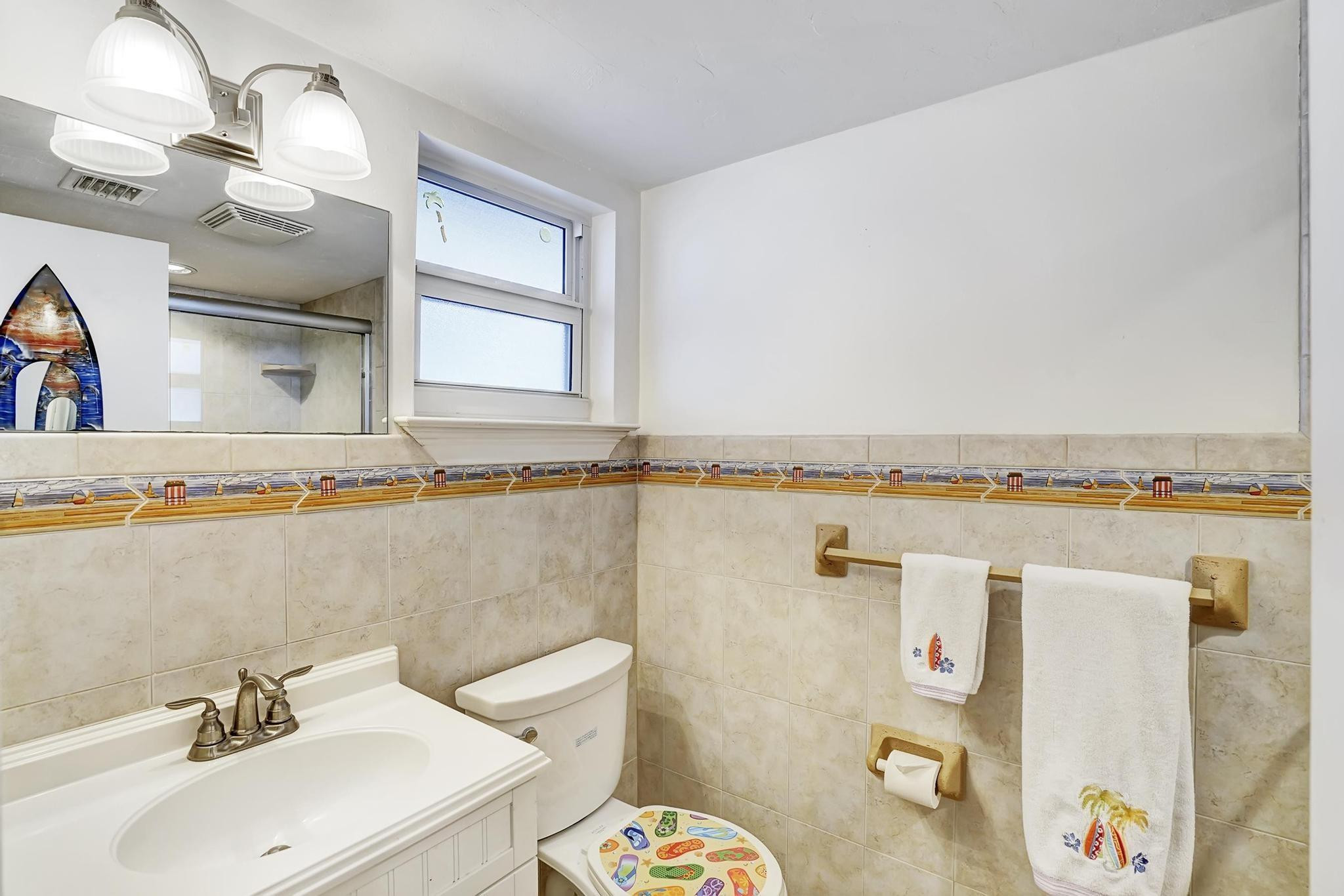 4658 Bougainvilla Drive 60, Lauderdale-By-The-Sea Unit: 60