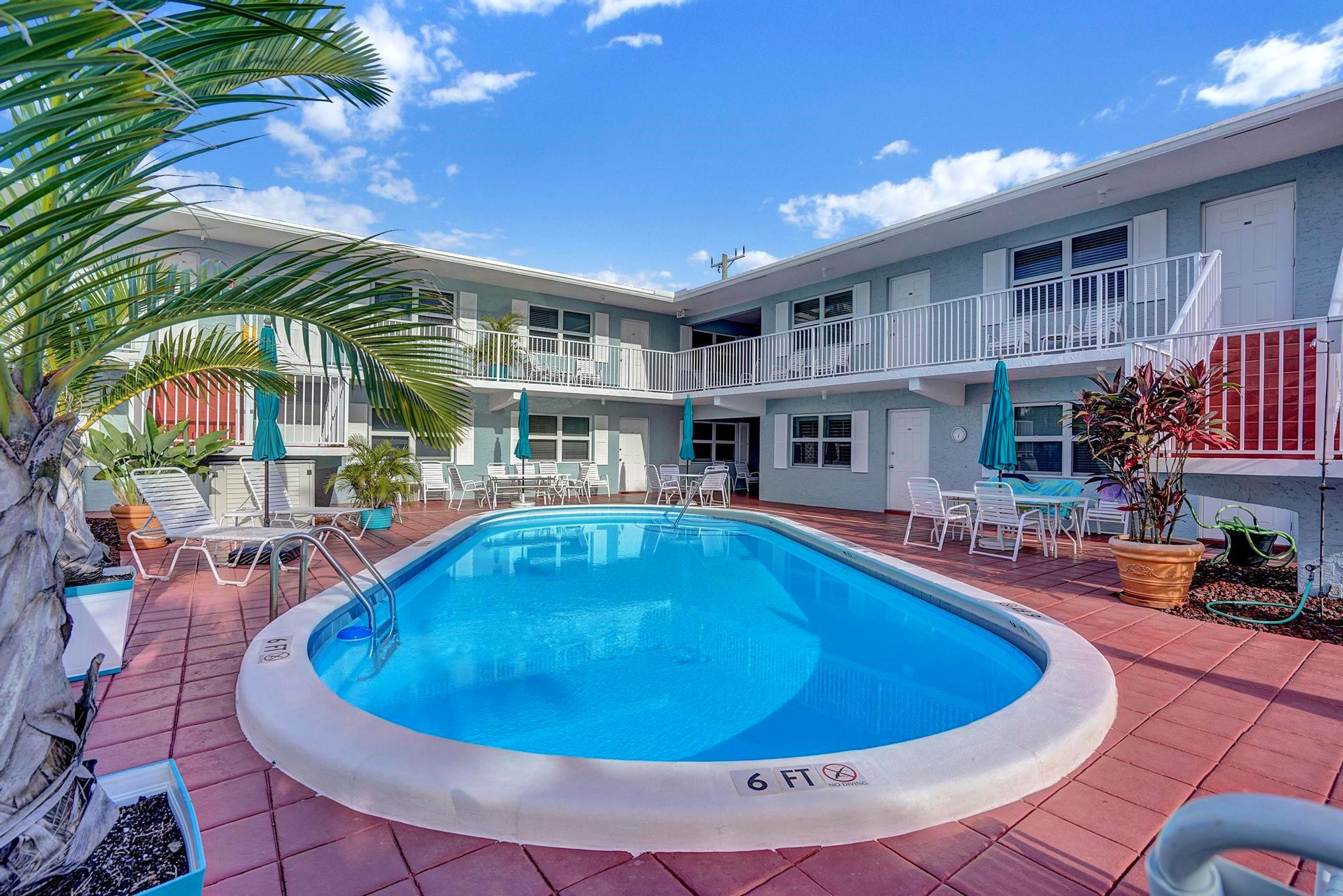 4658 Bougainvilla Drive 60, Lauderdale-By-The-Sea Unit: 60