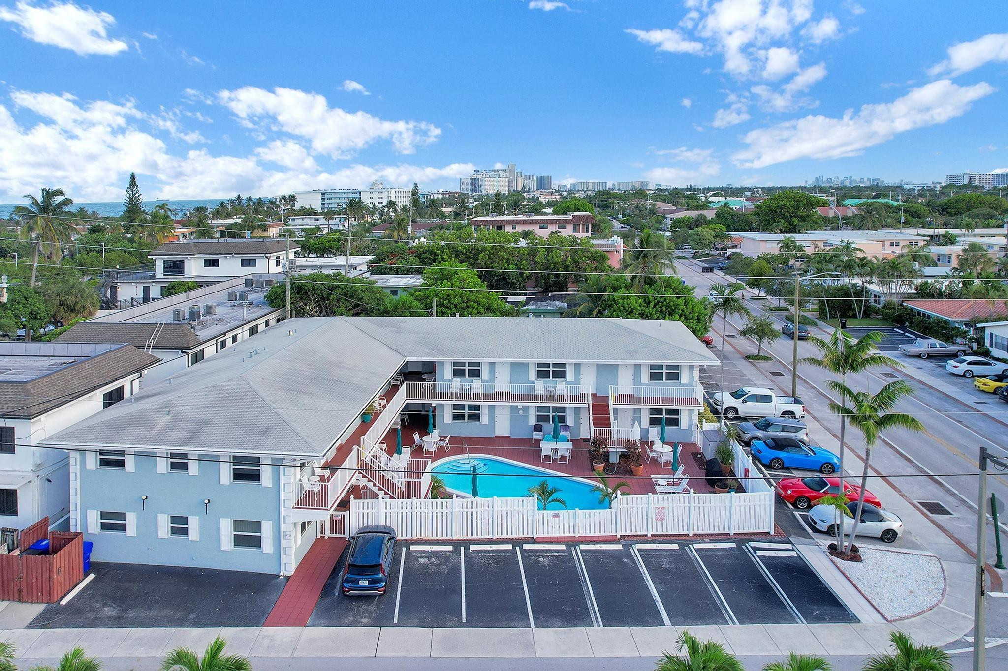 4658 Bougainvilla Drive 60, Lauderdale-By-The-Sea Unit: 60