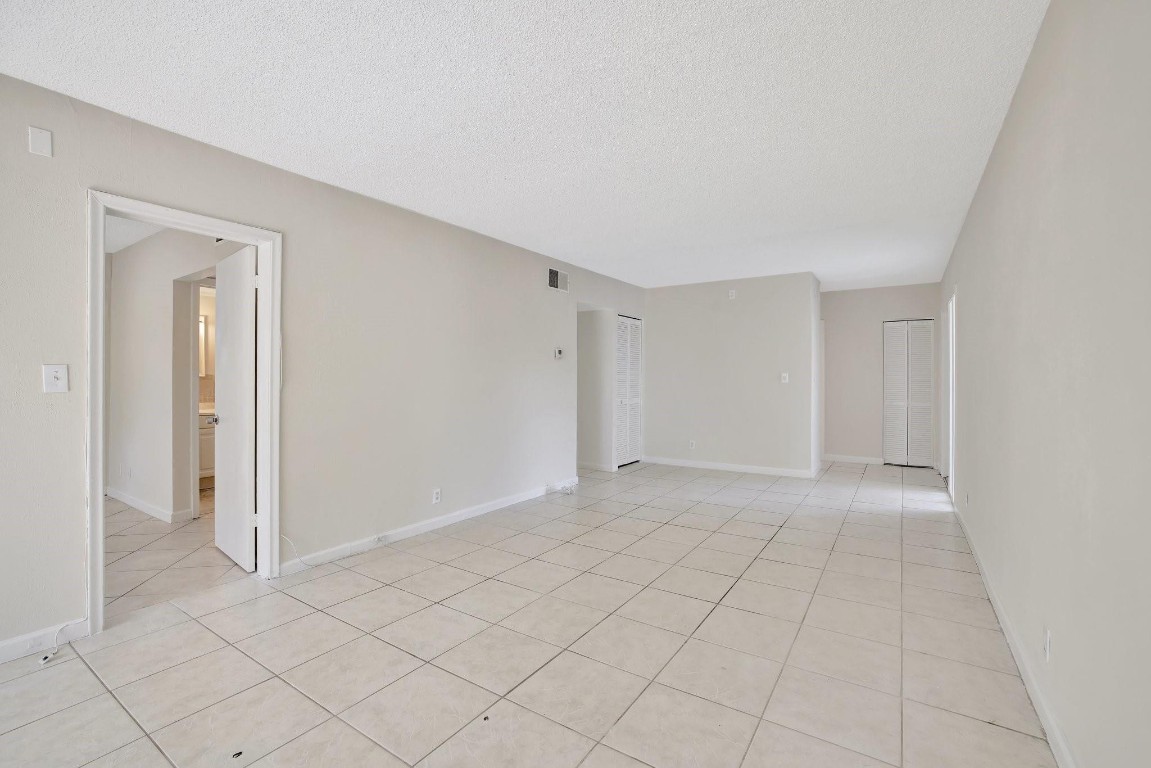 4143 N Ocean Blvd 101