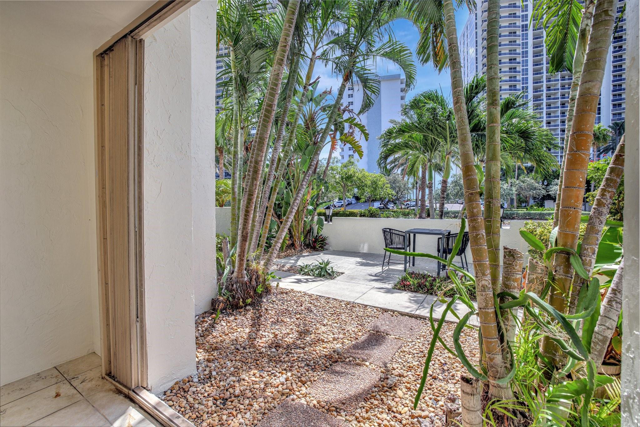 4143 N Ocean Blvd 101