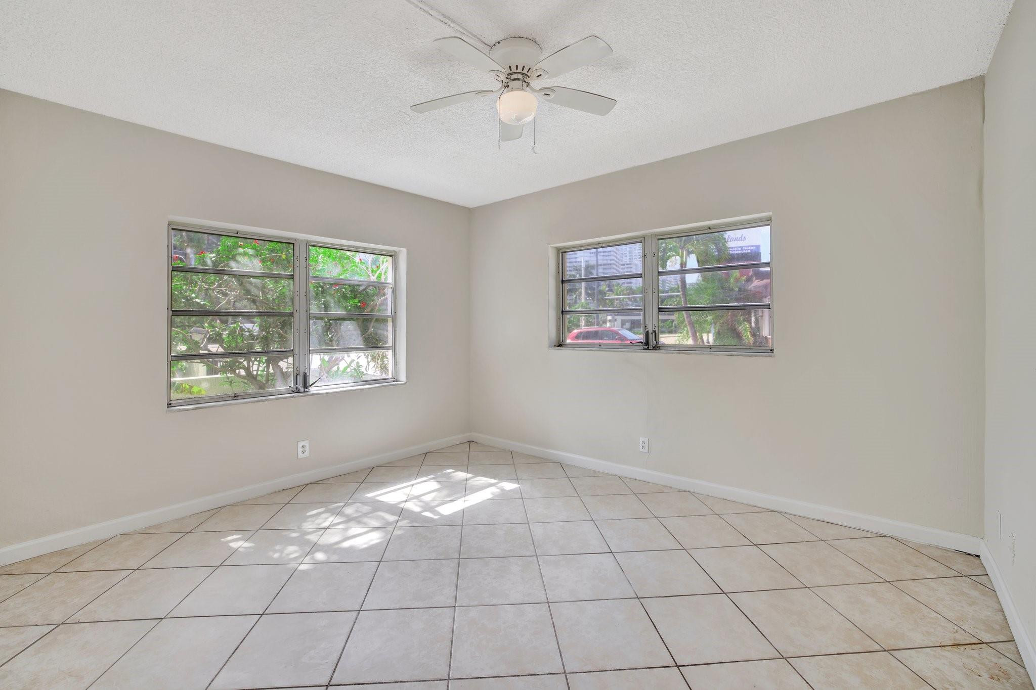 4143 N Ocean Blvd 101
