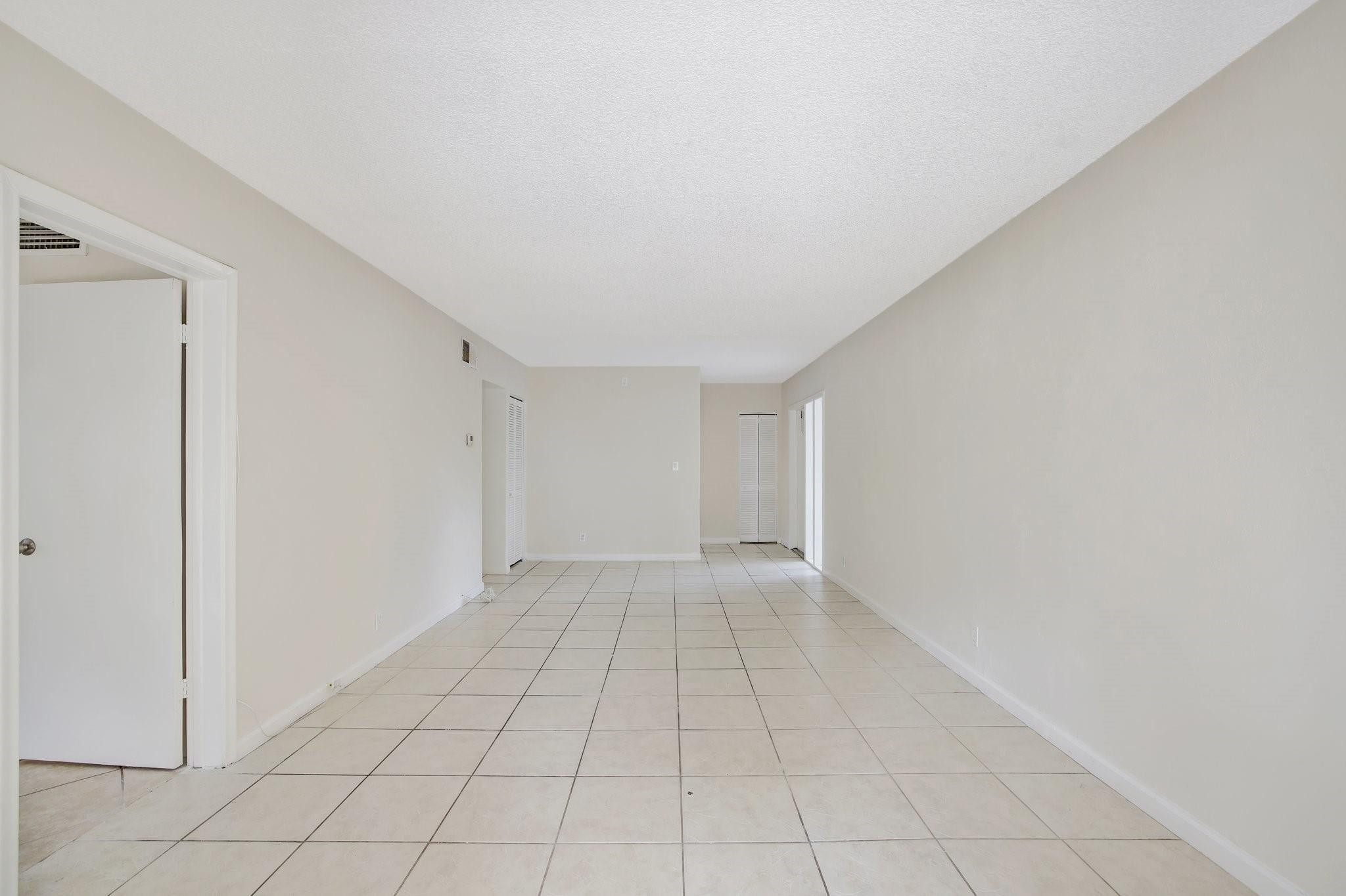 4143 N Ocean Blvd 101