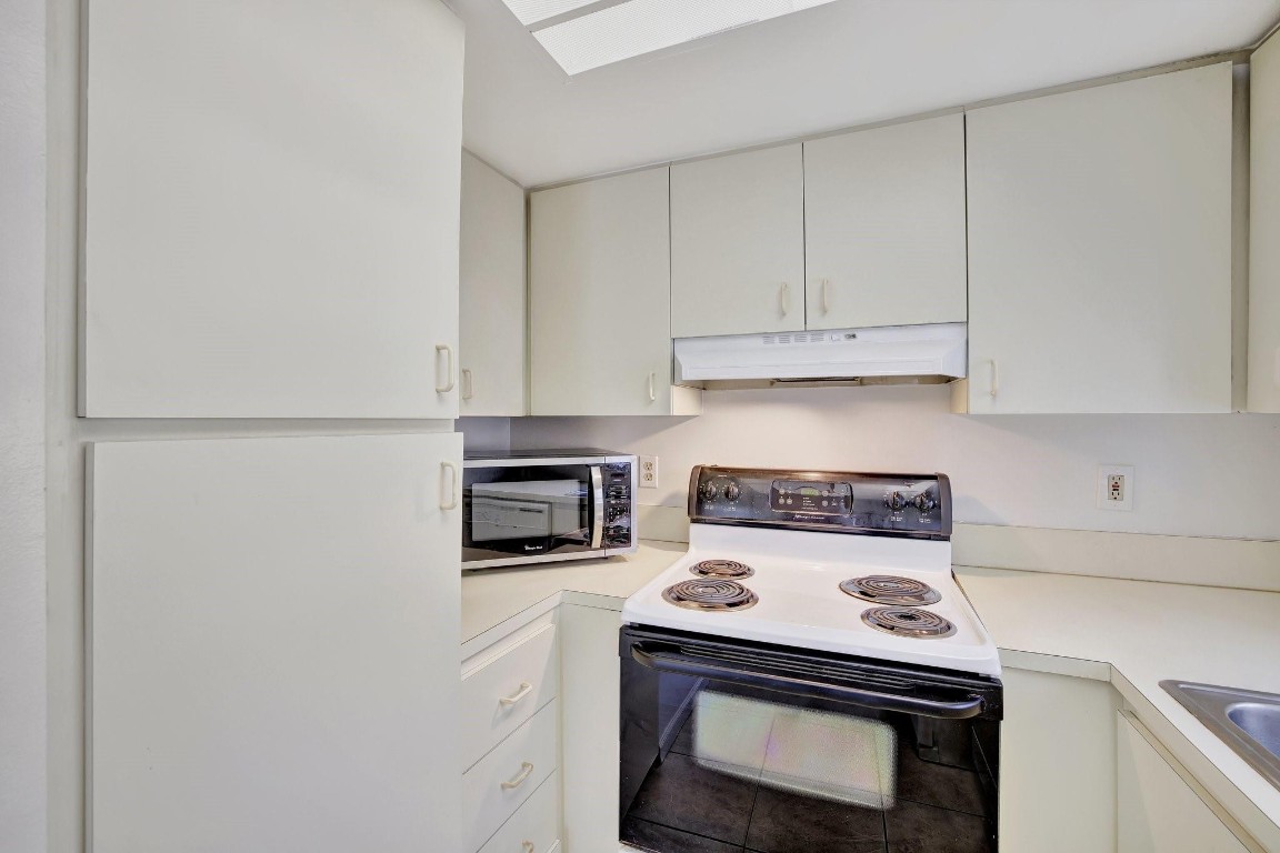 4143 N Ocean Blvd 101