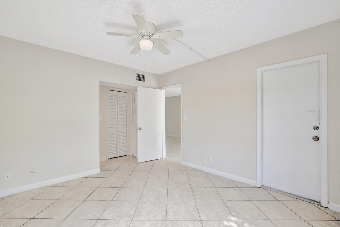 4143 N Ocean Blvd 101