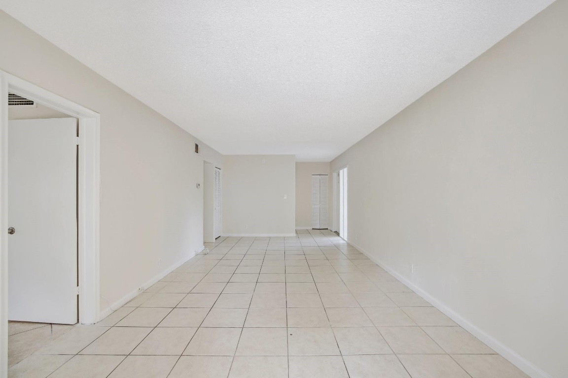 4143 N Ocean Blvd 101