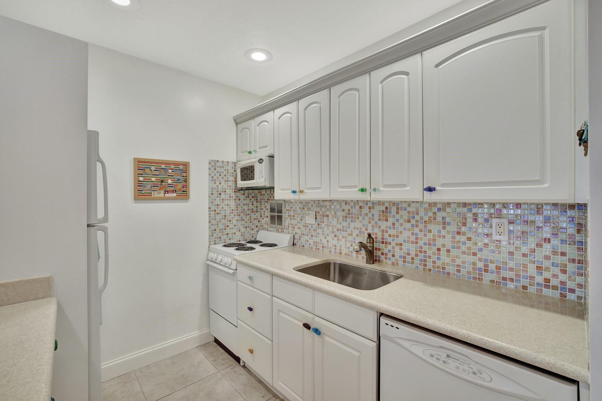 4658 Bougainvilla Dr 60