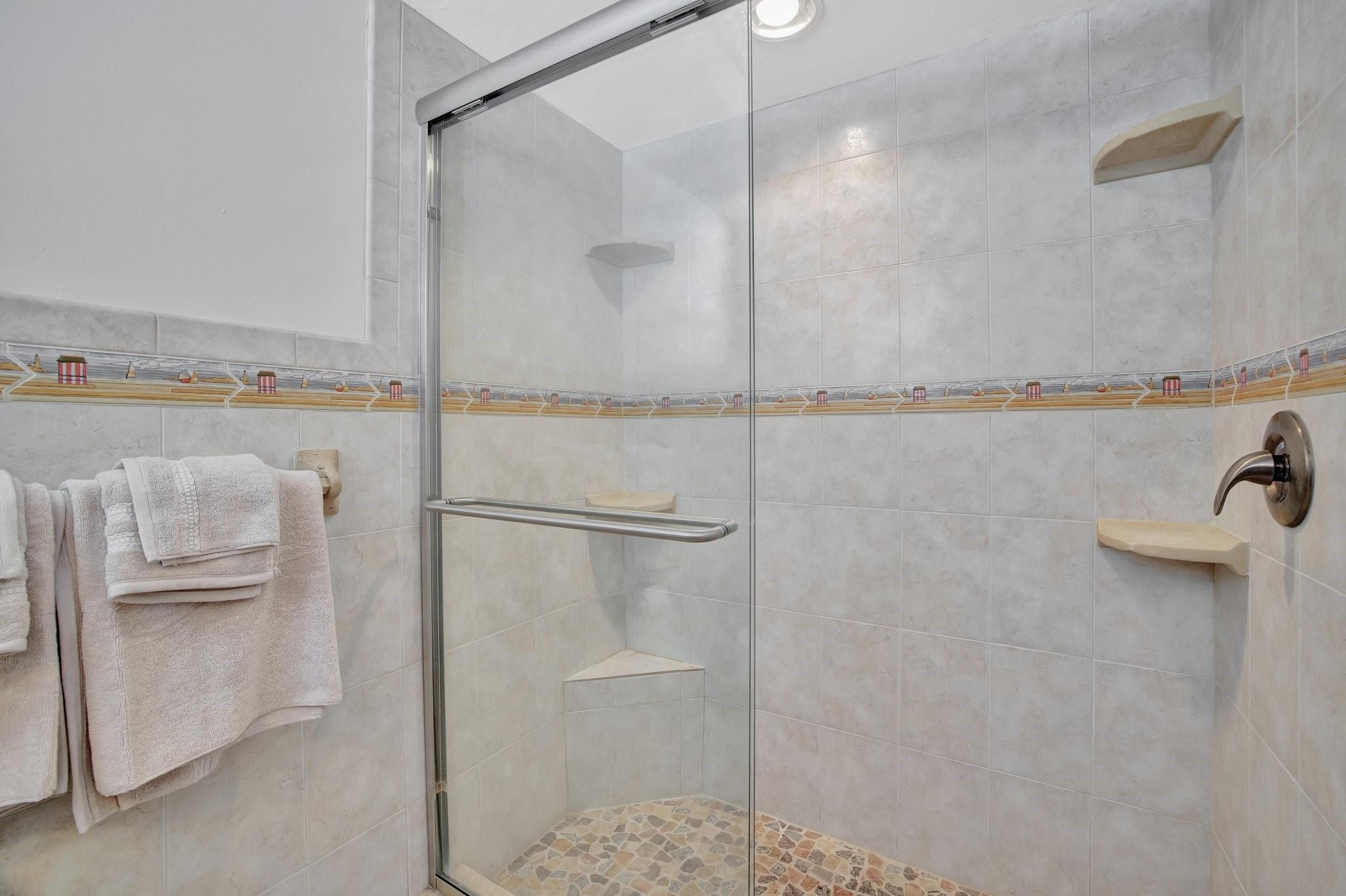 4658 Bougainvilla Dr 60