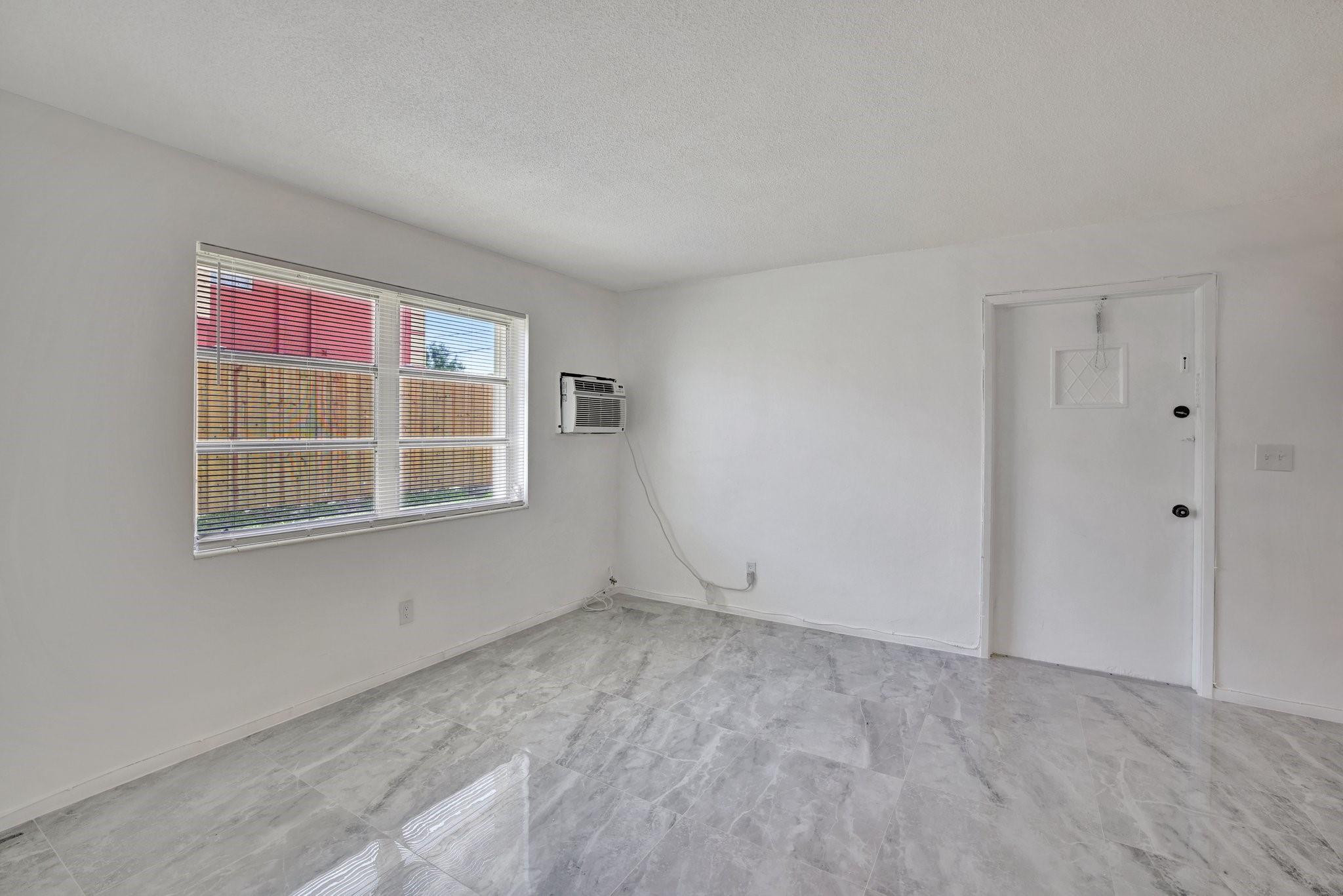 5120 NE 18th Ave 2